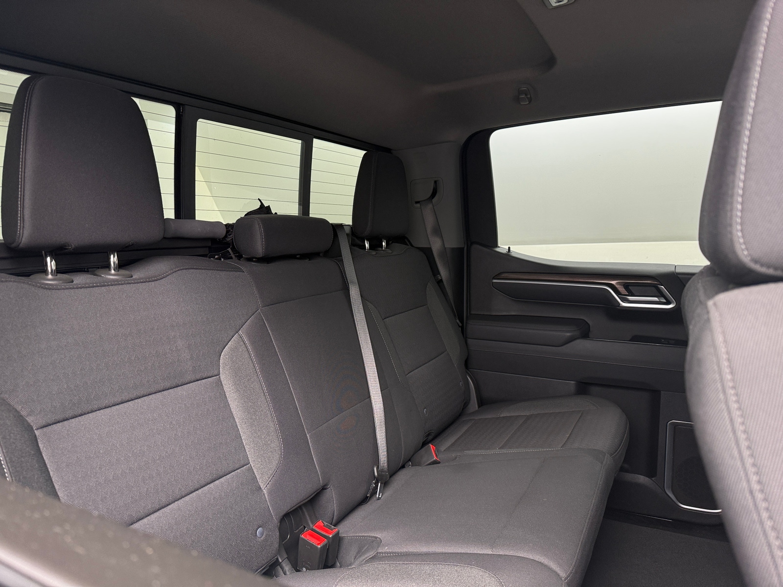 Thumbnail: 2026 Chevrolet Silverado 1500 - 6