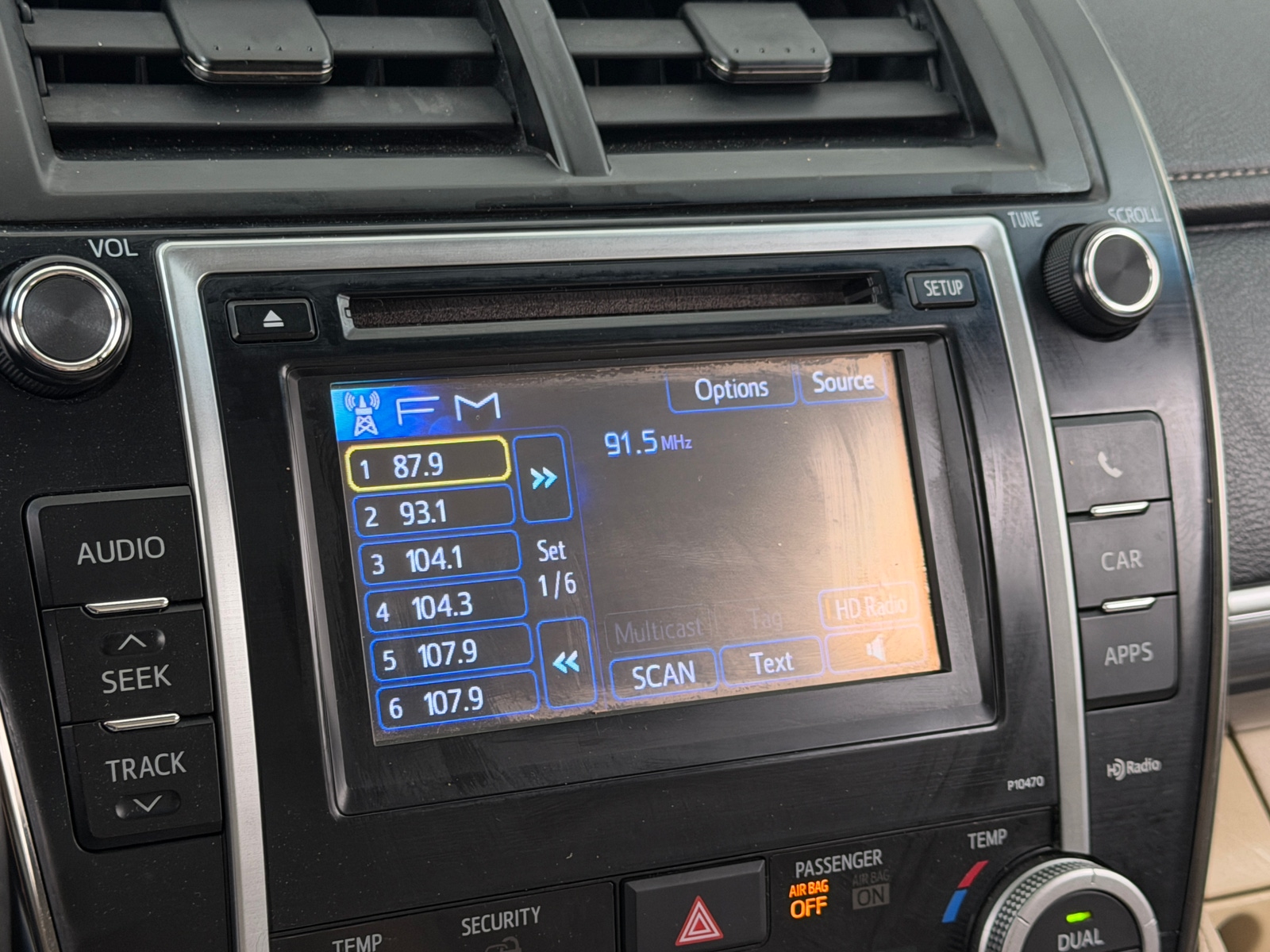 Thumbnail: 2014 Toyota Camry - 4