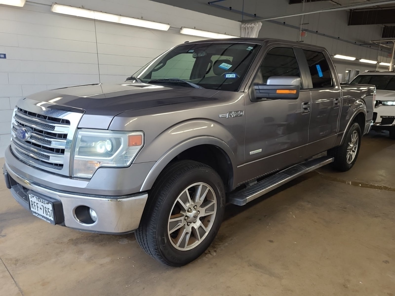 2014 Ford F-150 2WD Supercrew 145" Lariat