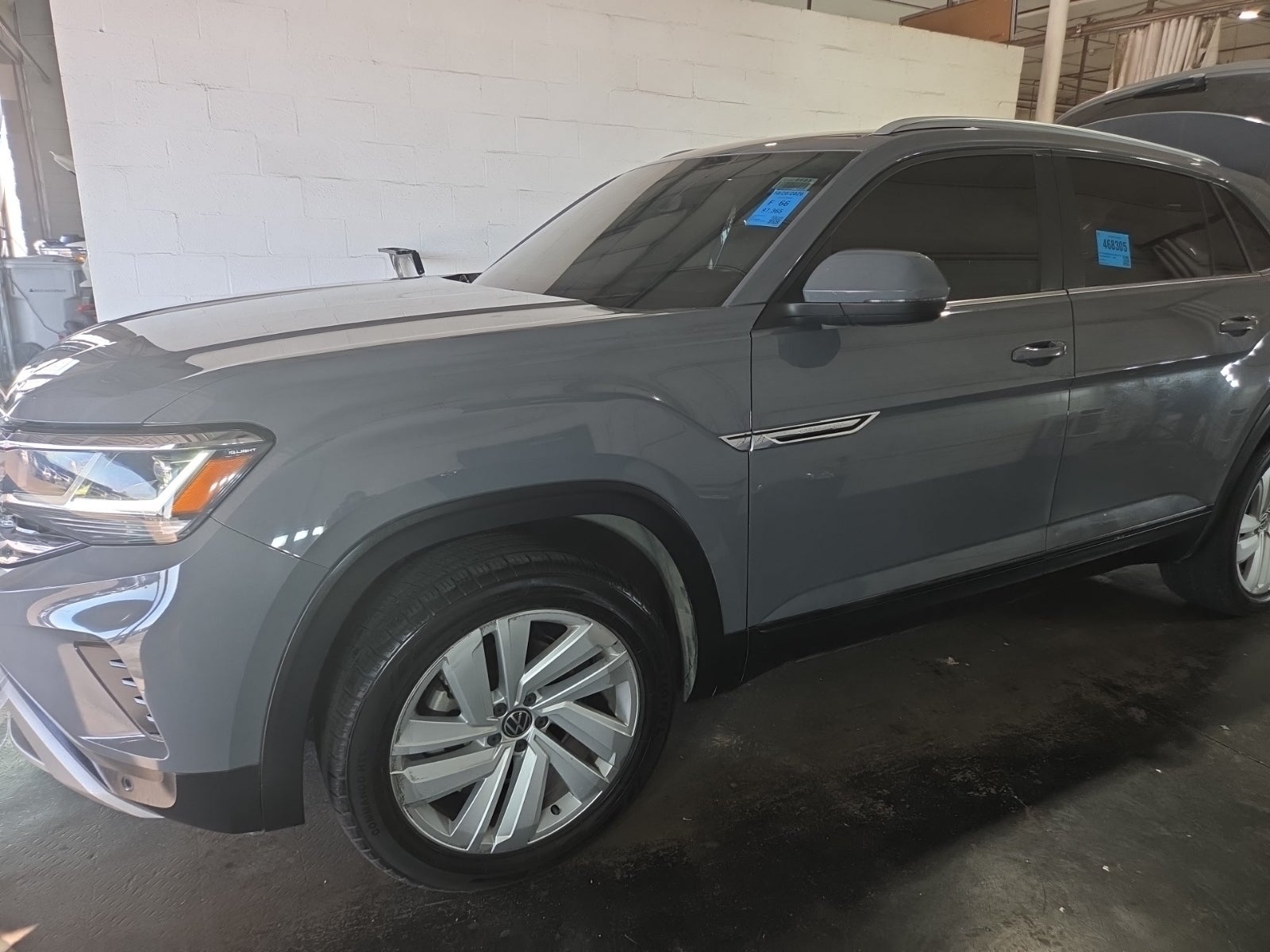 2021 Volkswagen Atlas Cross Sport 2.0t SE W/Technology