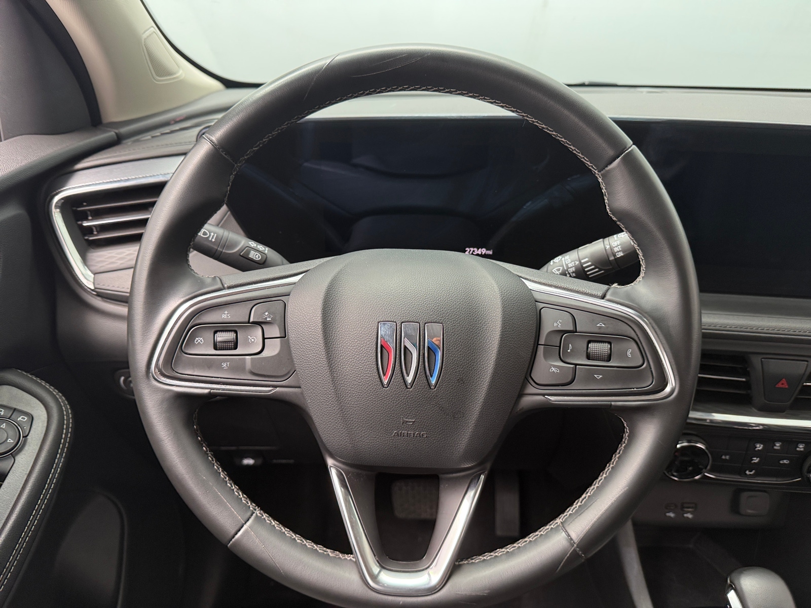 Thumbnail: 2025 Buick Encore GX - 4