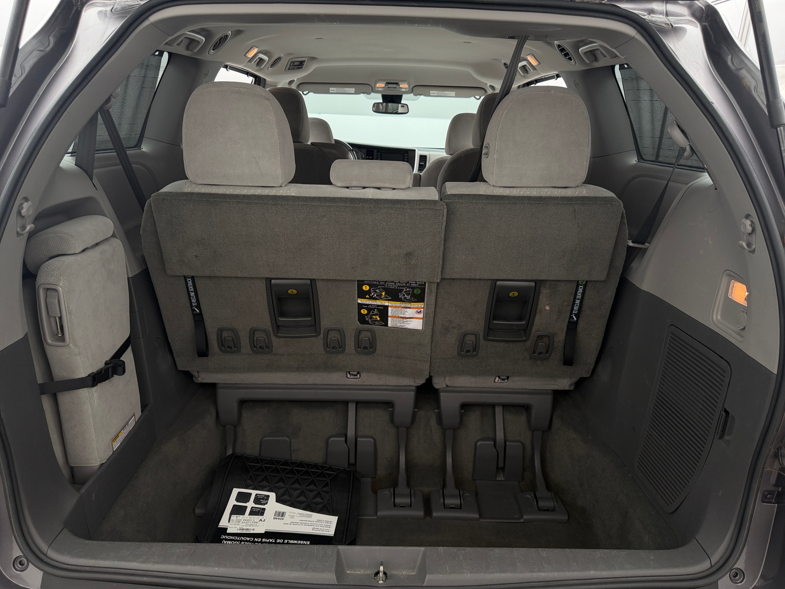 Thumbnail: 2018 Toyota Sienna - 7