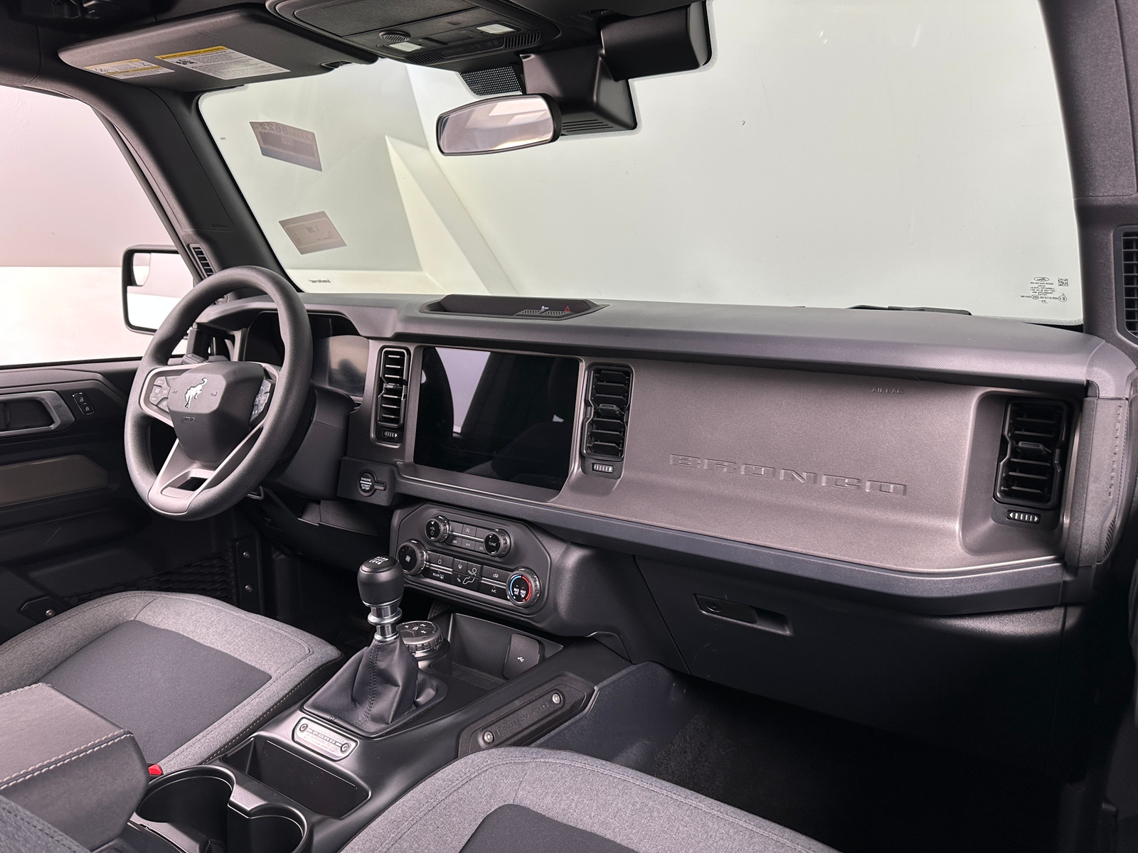 Thumbnail: 2025 Ford Bronco - 3