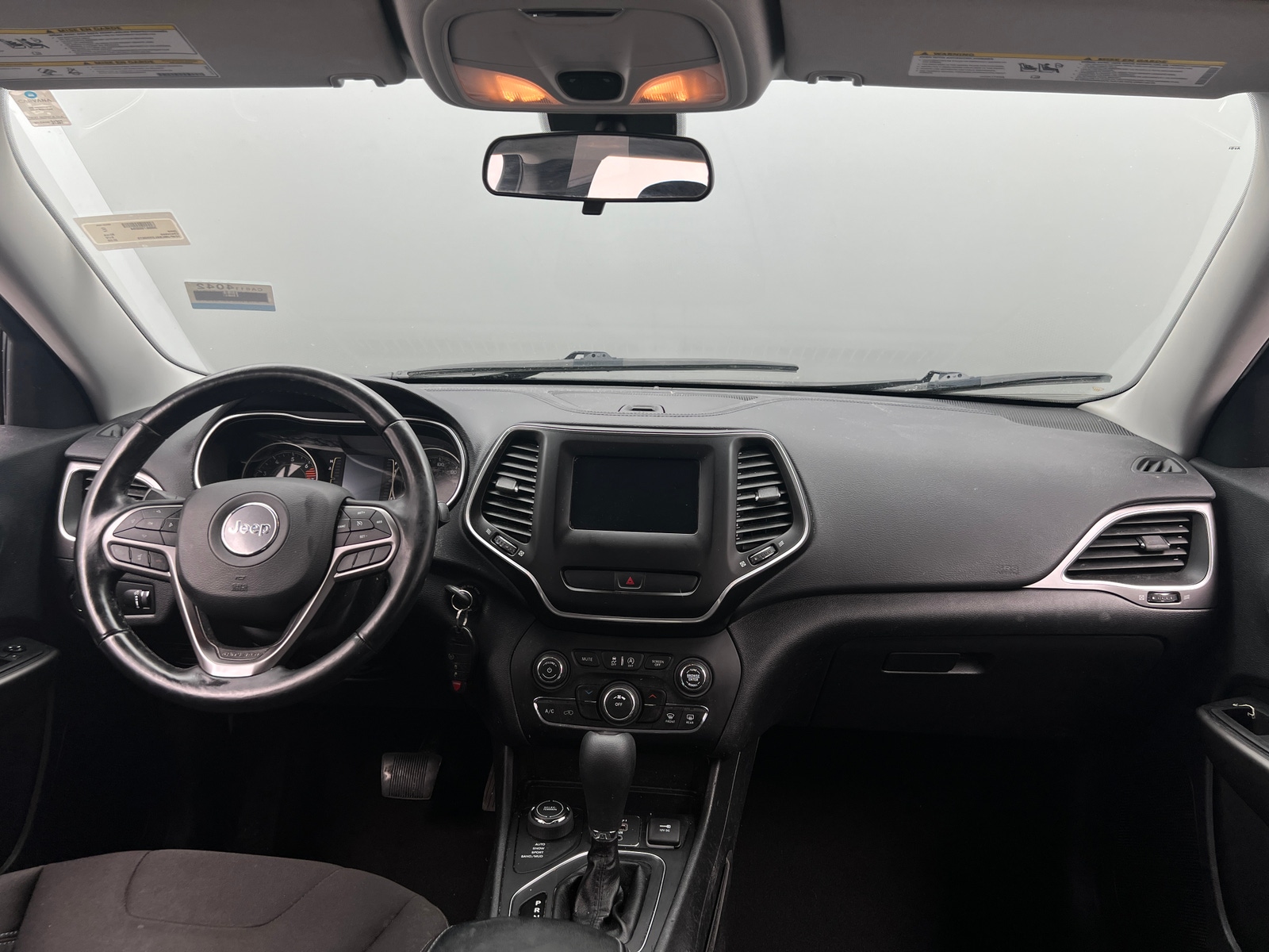 Thumbnail: 2020 Jeep Cherokee - 3
