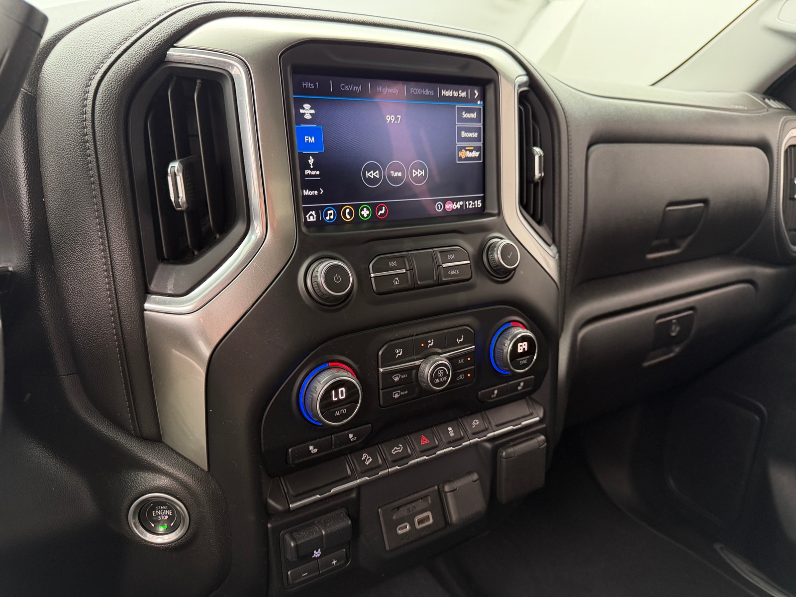 Thumbnail: 2020 Chevrolet Silverado 2500 - 3