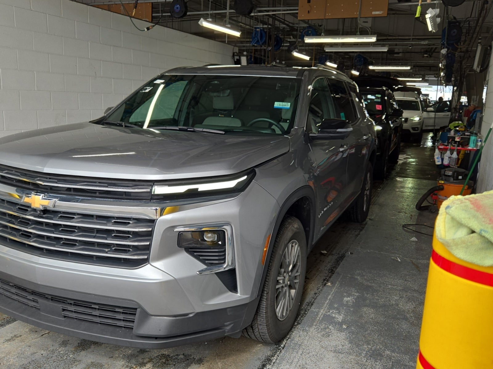 2026 Chevrolet Traverse FWD LT
