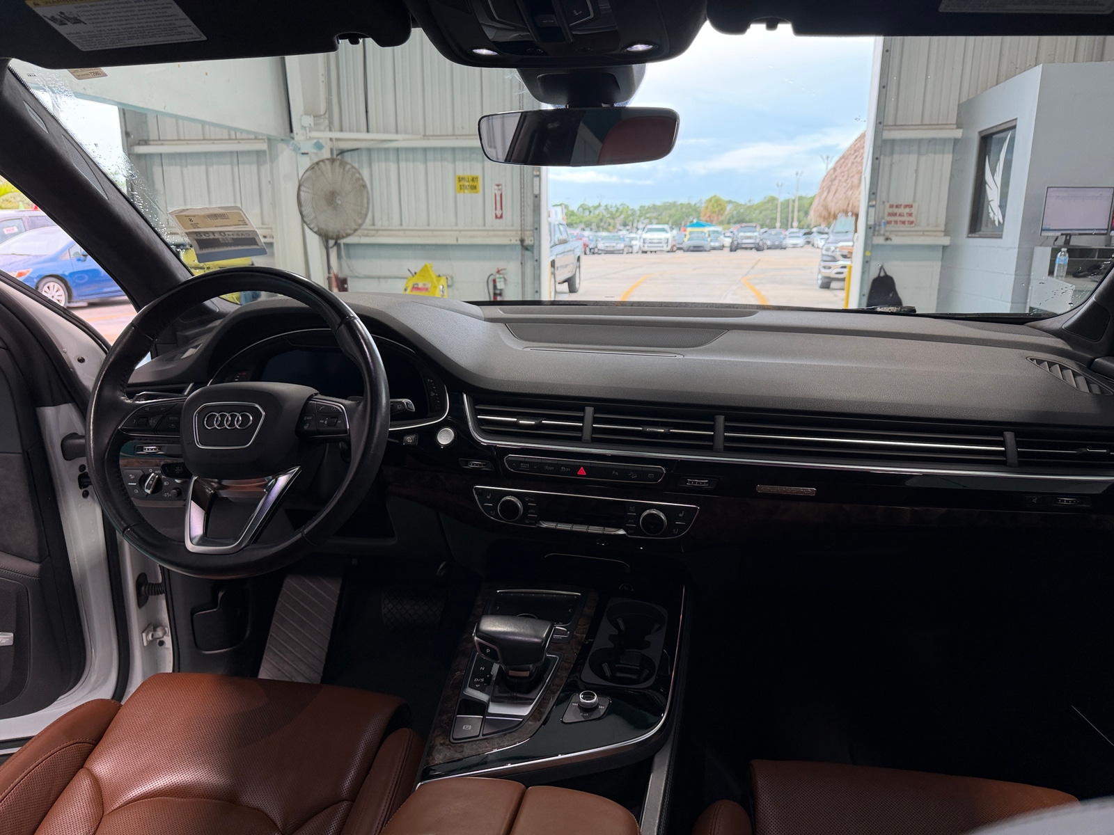 Thumbnail: 2018 Audi Q7 - 3