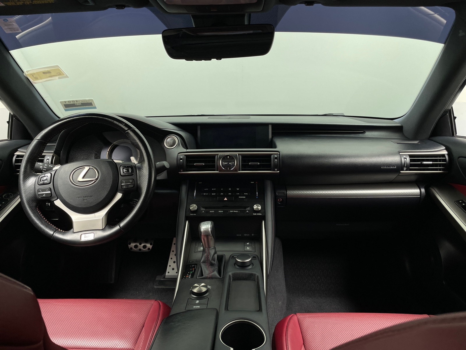 Thumbnail: 2017 Lexus IS - 3