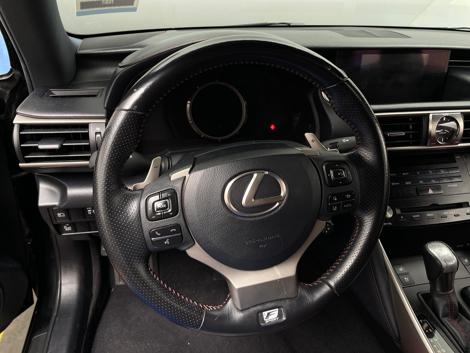 Thumbnail: 2017 Lexus IS - 5