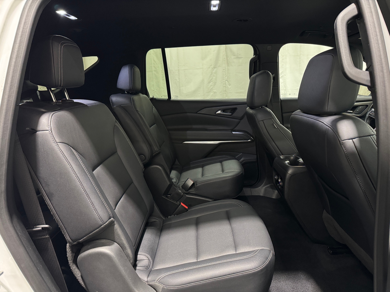 Thumbnail: 2025 Chevrolet Traverse - 5