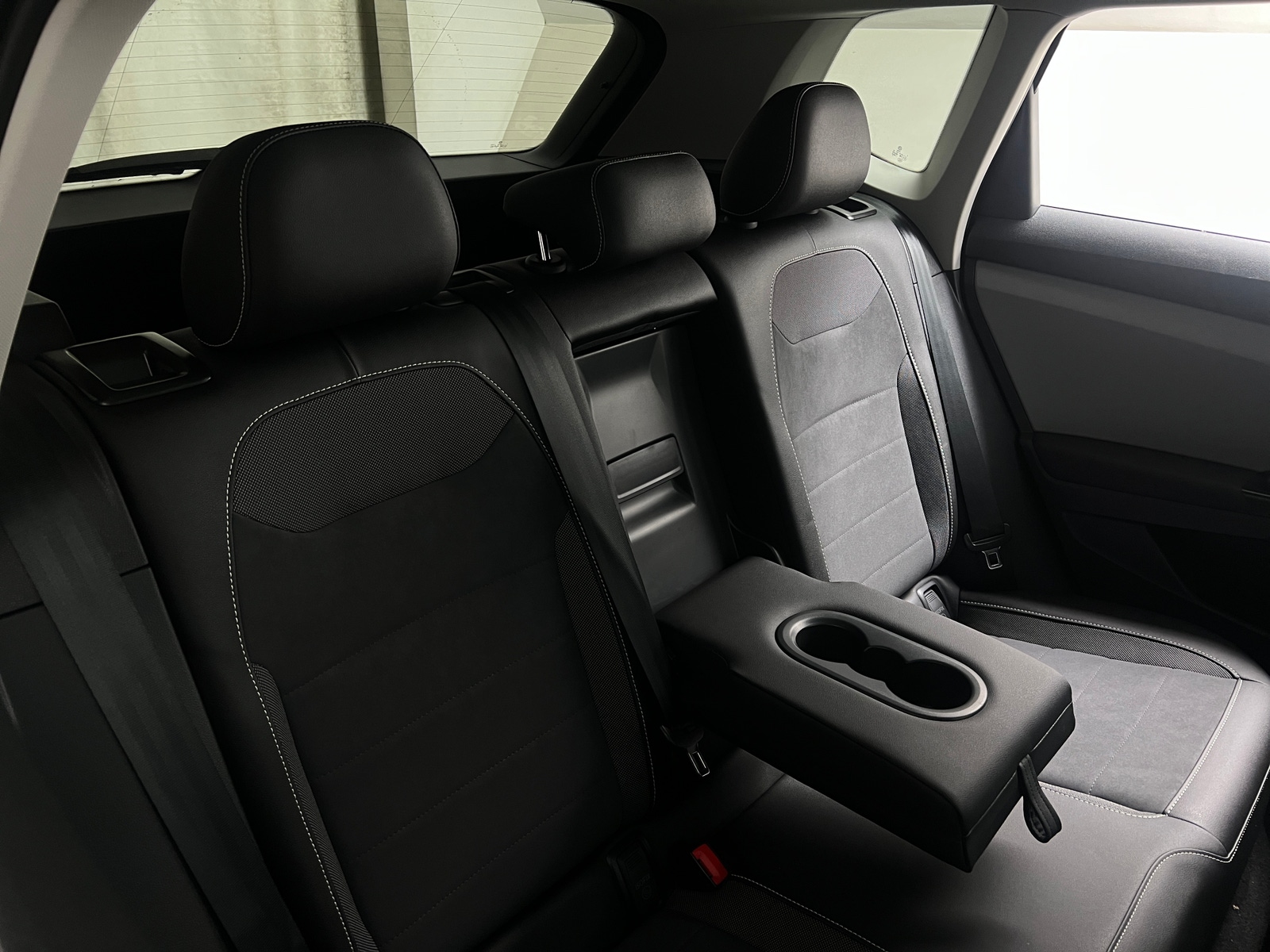 Thumbnail: 2023 Volkswagen Taos - 6