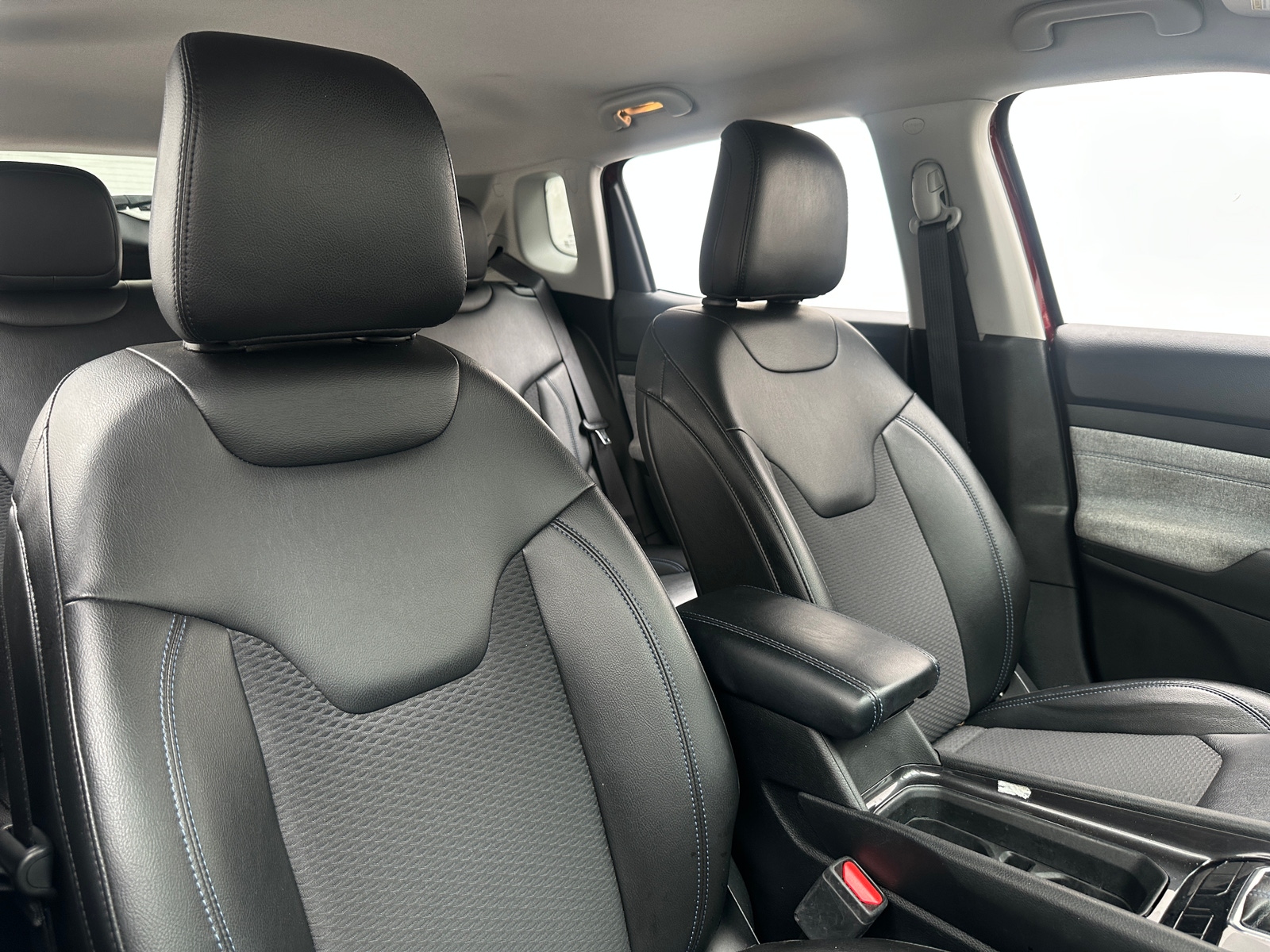 Thumbnail: 2022 Jeep Compass - 2