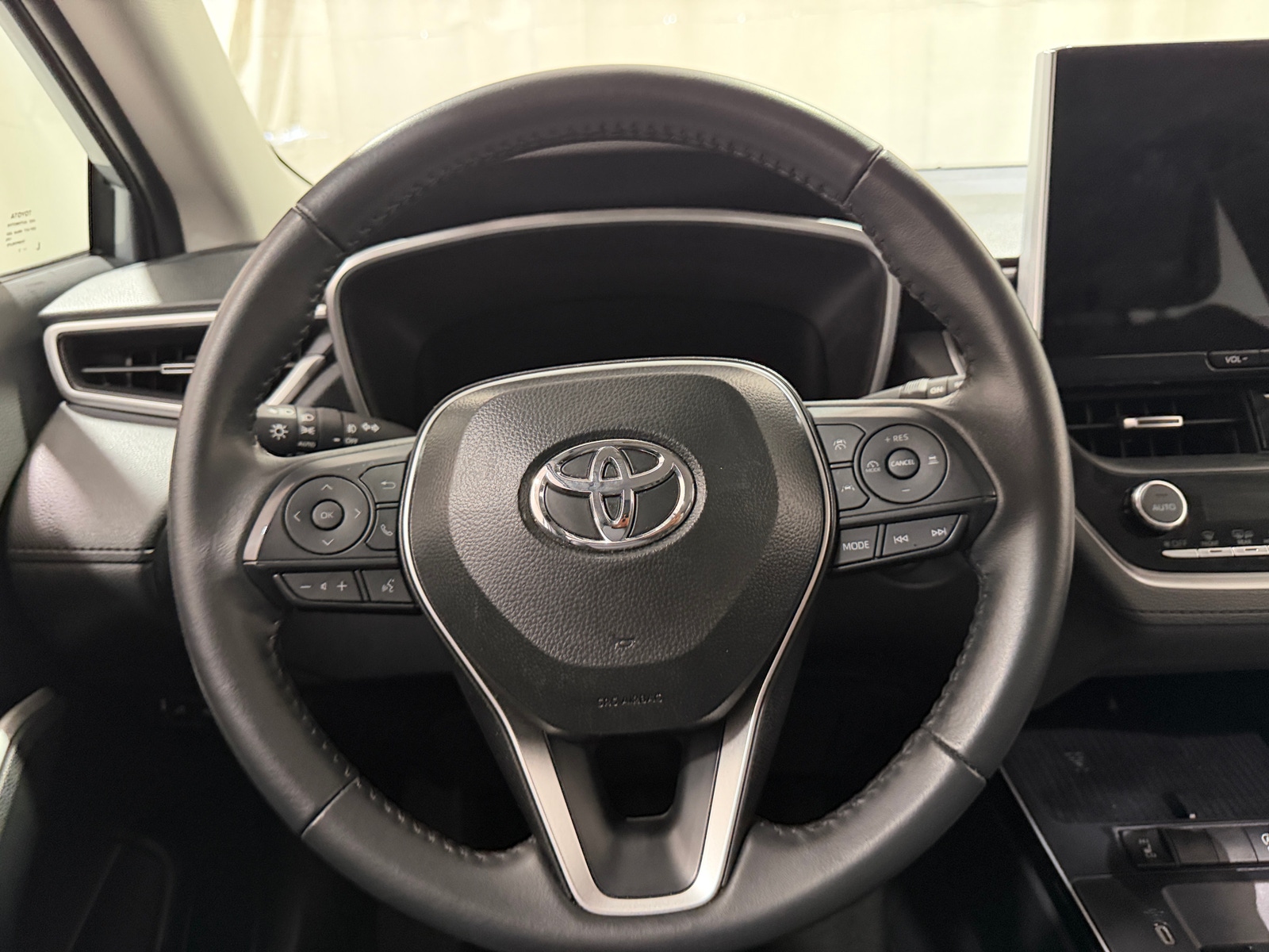 Thumbnail: 2026 Toyota Corolla Cross - 5