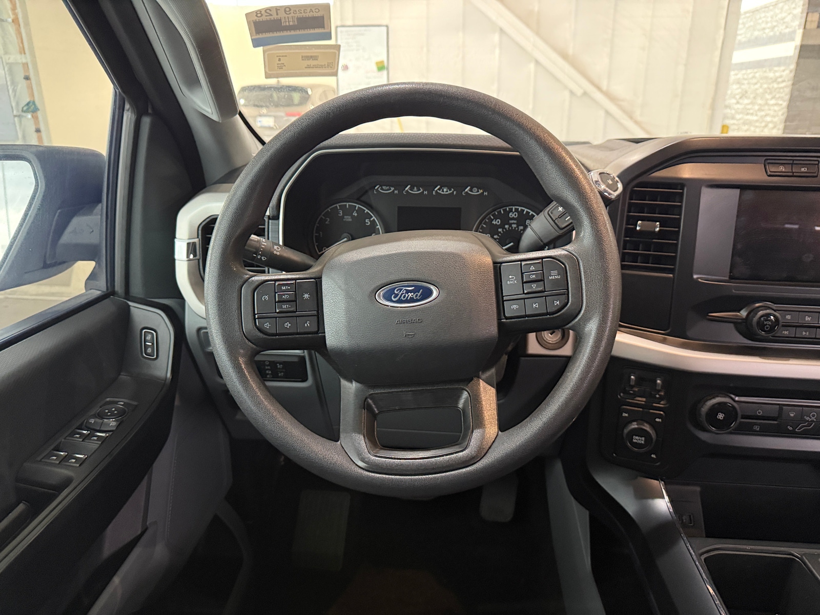 Thumbnail: 2021 Ford Econoline - 5