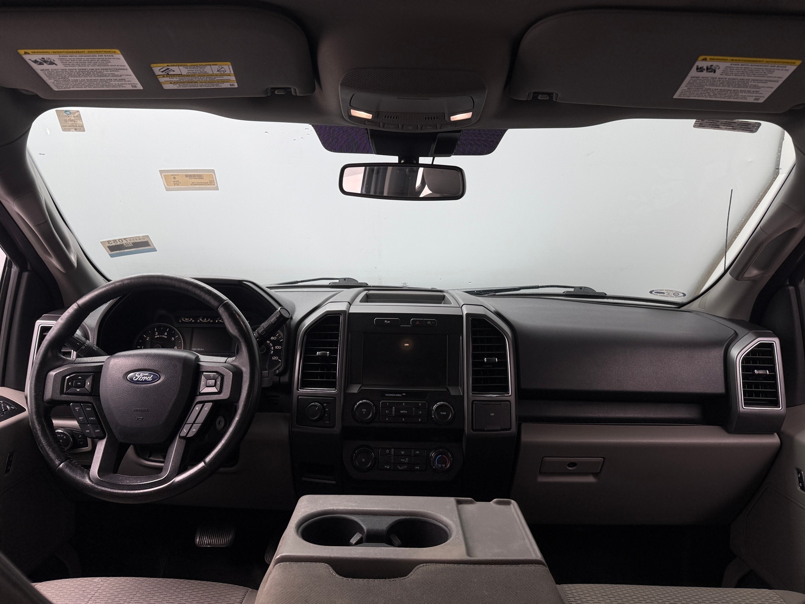 Thumbnail: 2019 Ford Econoline - 3