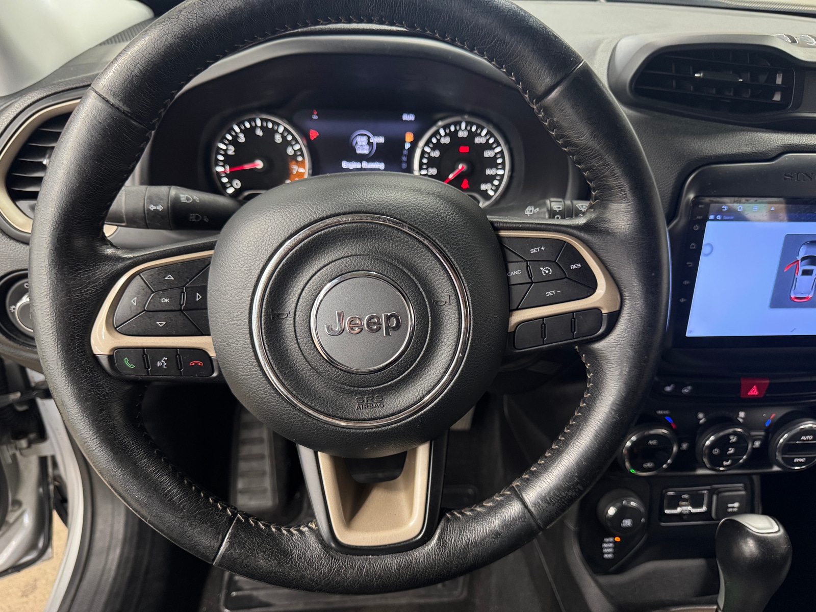 Thumbnail: 2017 Jeep Renegade - 4