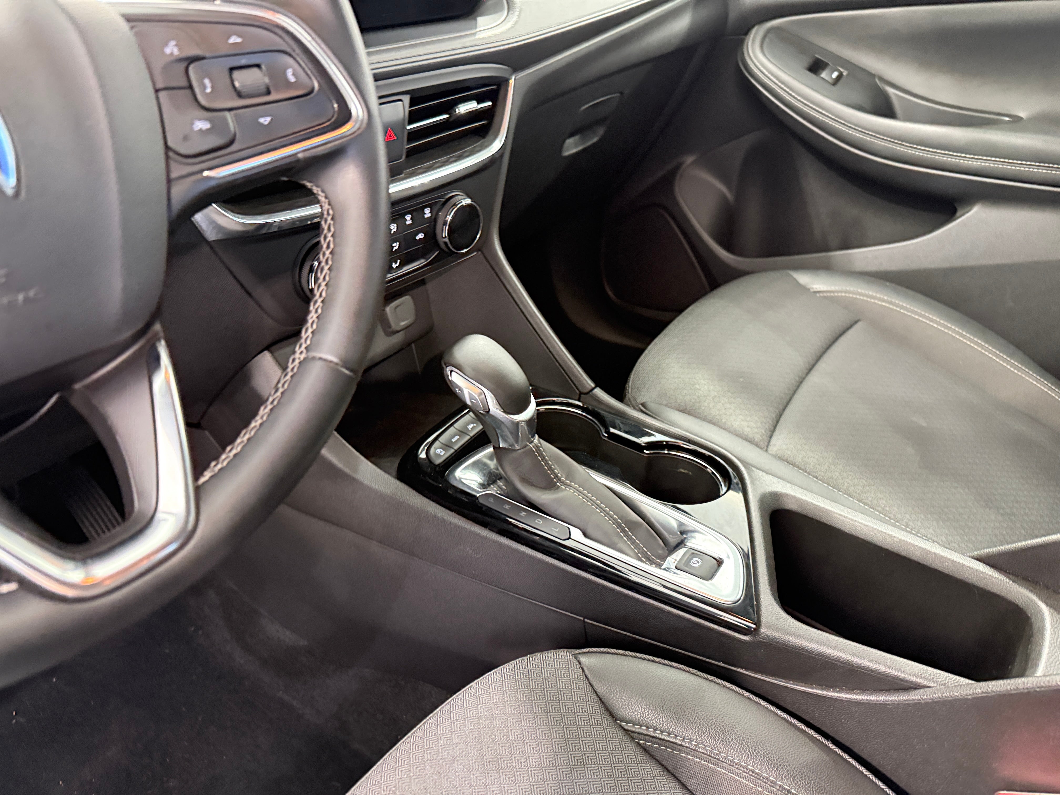 2025 Buick Encore GX Preferred - Photo 6