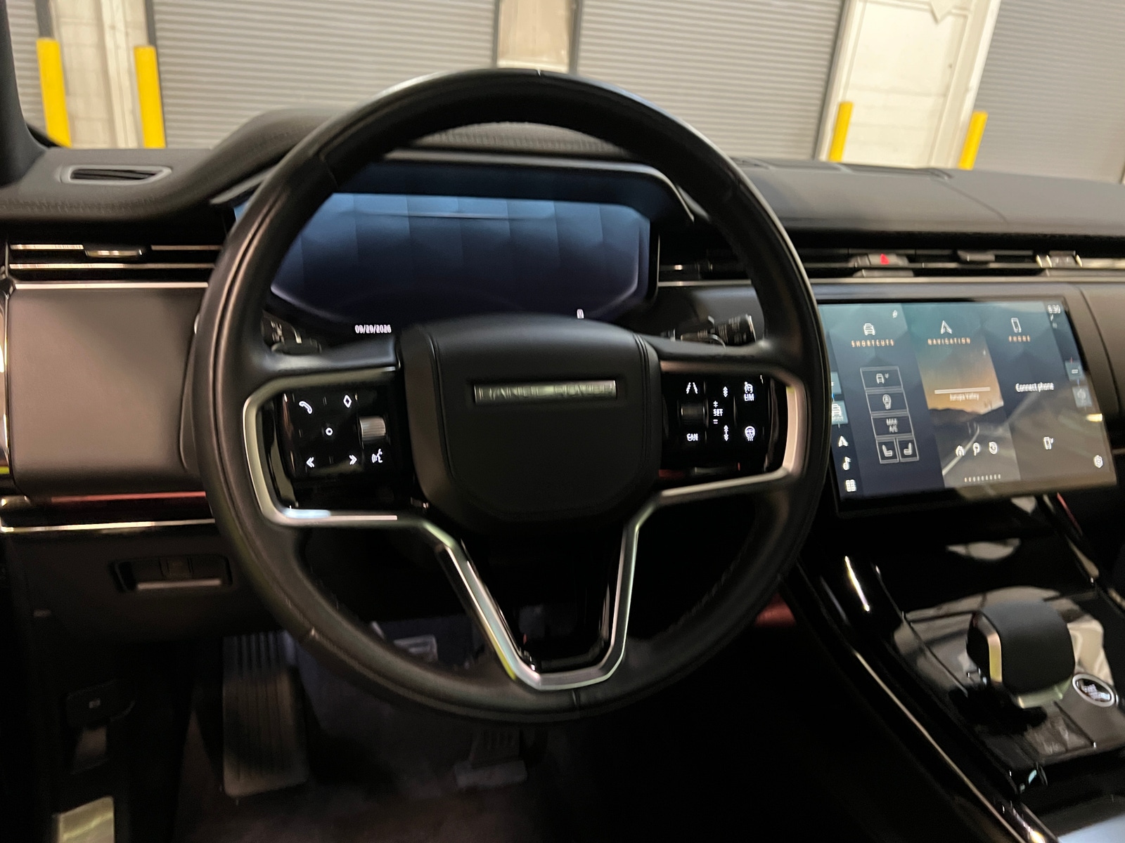 Thumbnail: 2024 Land Rover Range Rover Sport - 4
