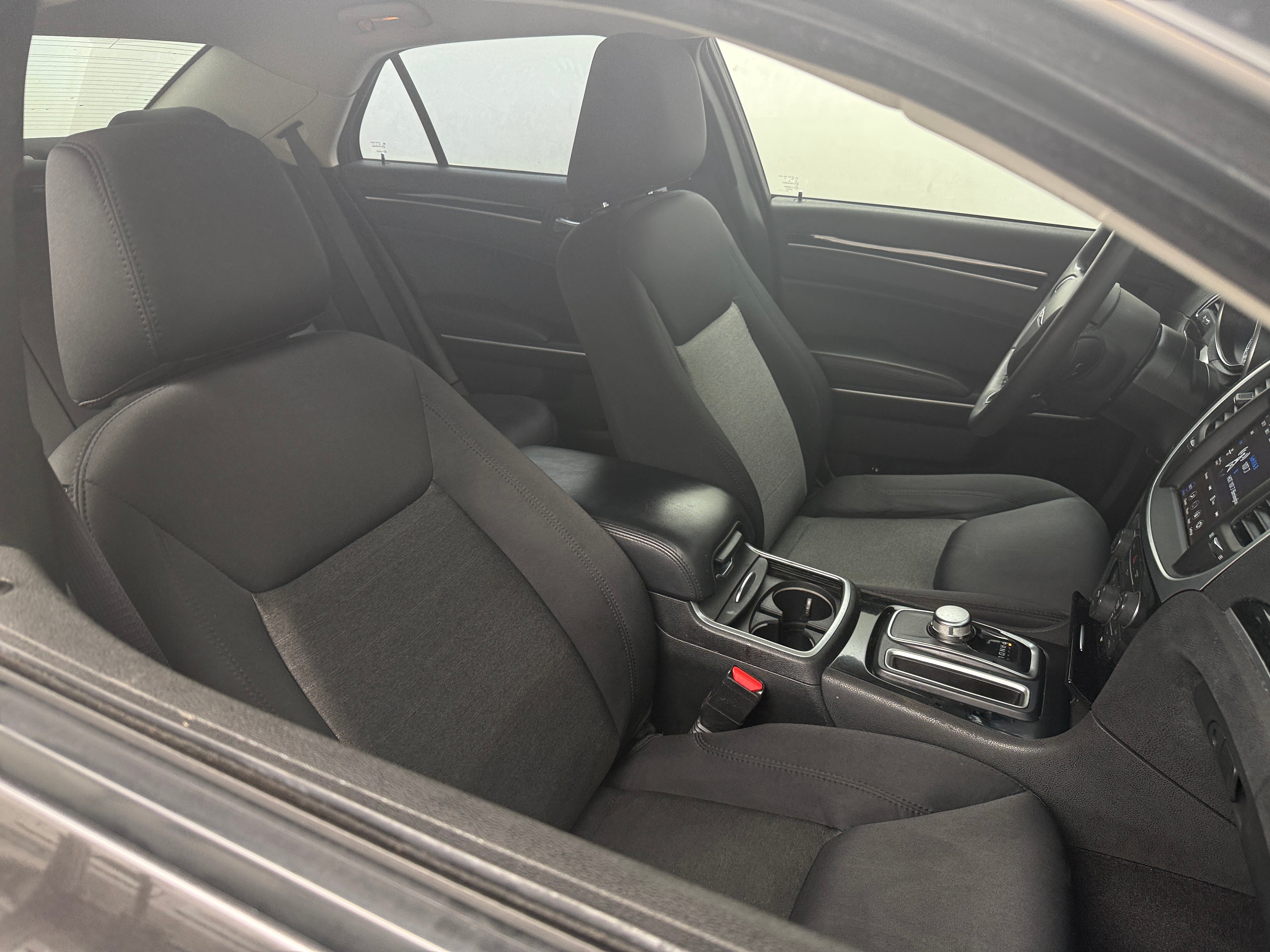 2023 Chrysler 300