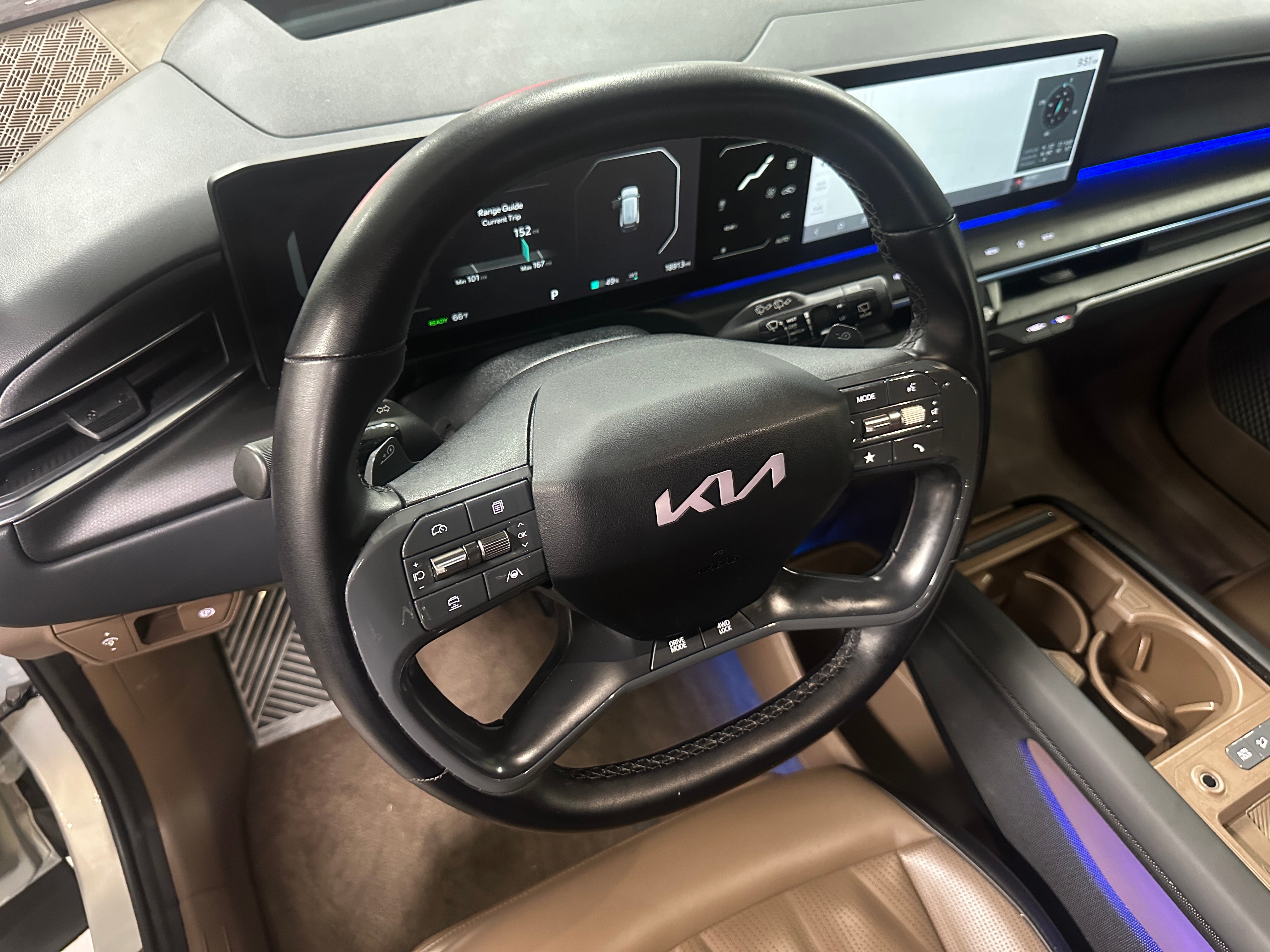 Used 2024 Kia EV9 GT-Line with VIN KNDAEFS55R6025911 for sale in Auburn, WA