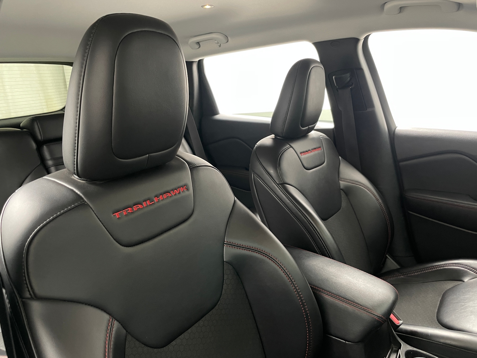 Thumbnail: 2019 Jeep Cherokee - 2