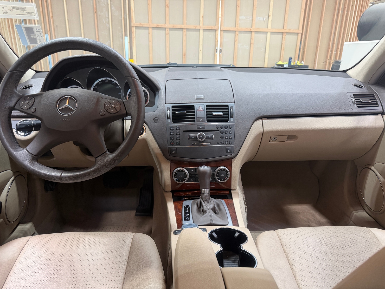 Thumbnail: 2010 Mercedes-Benz C-Class - 2