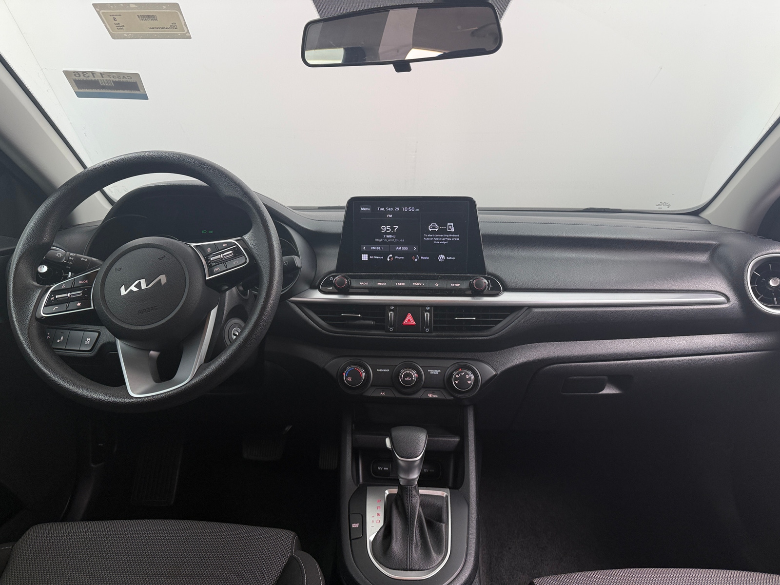Thumbnail: 2023 Kia Forte - 3
