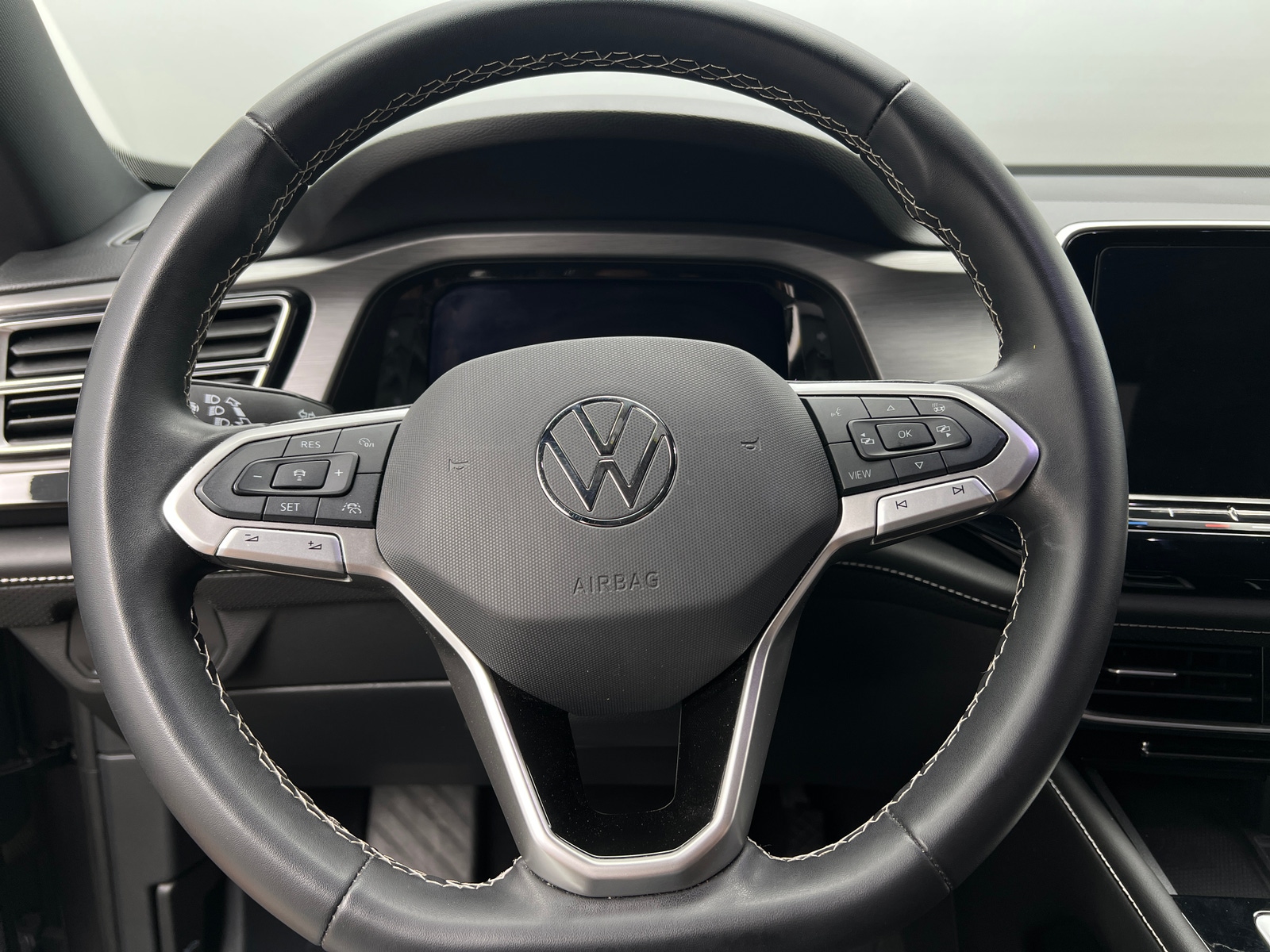 Thumbnail: 2024 Volkswagen Atlas - 4
