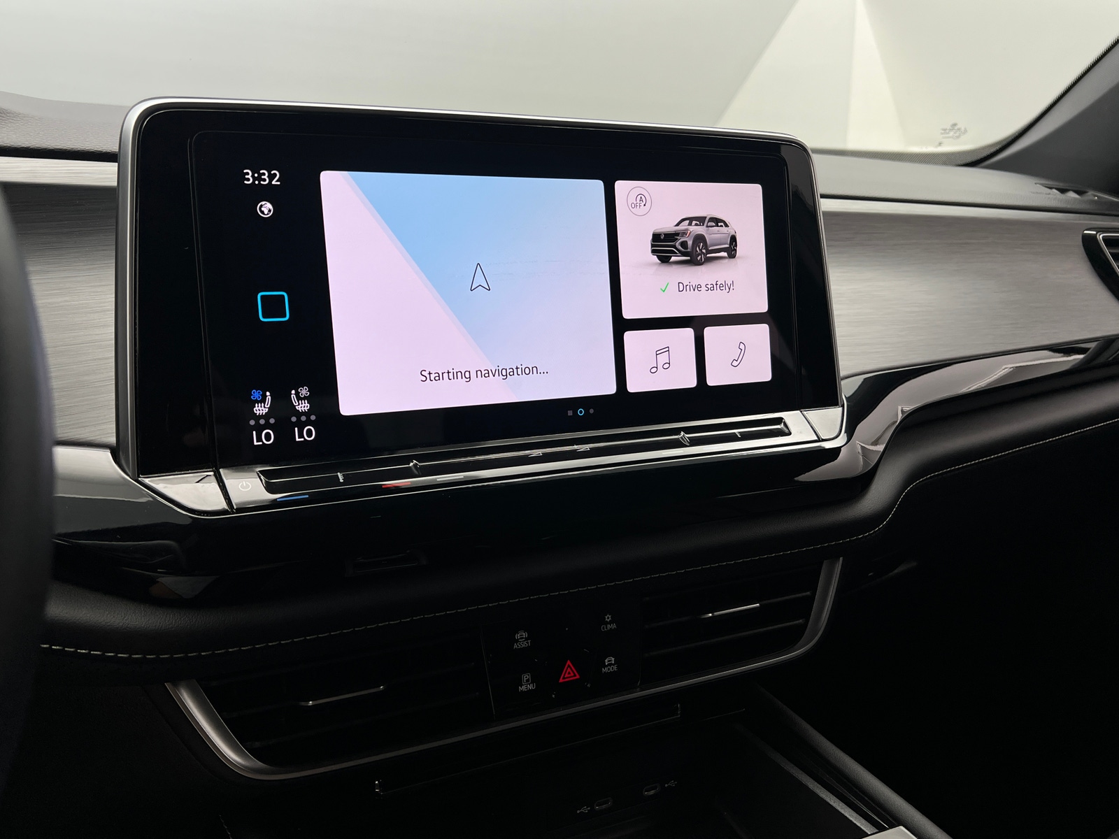 Thumbnail: 2024 Volkswagen Atlas - 3
