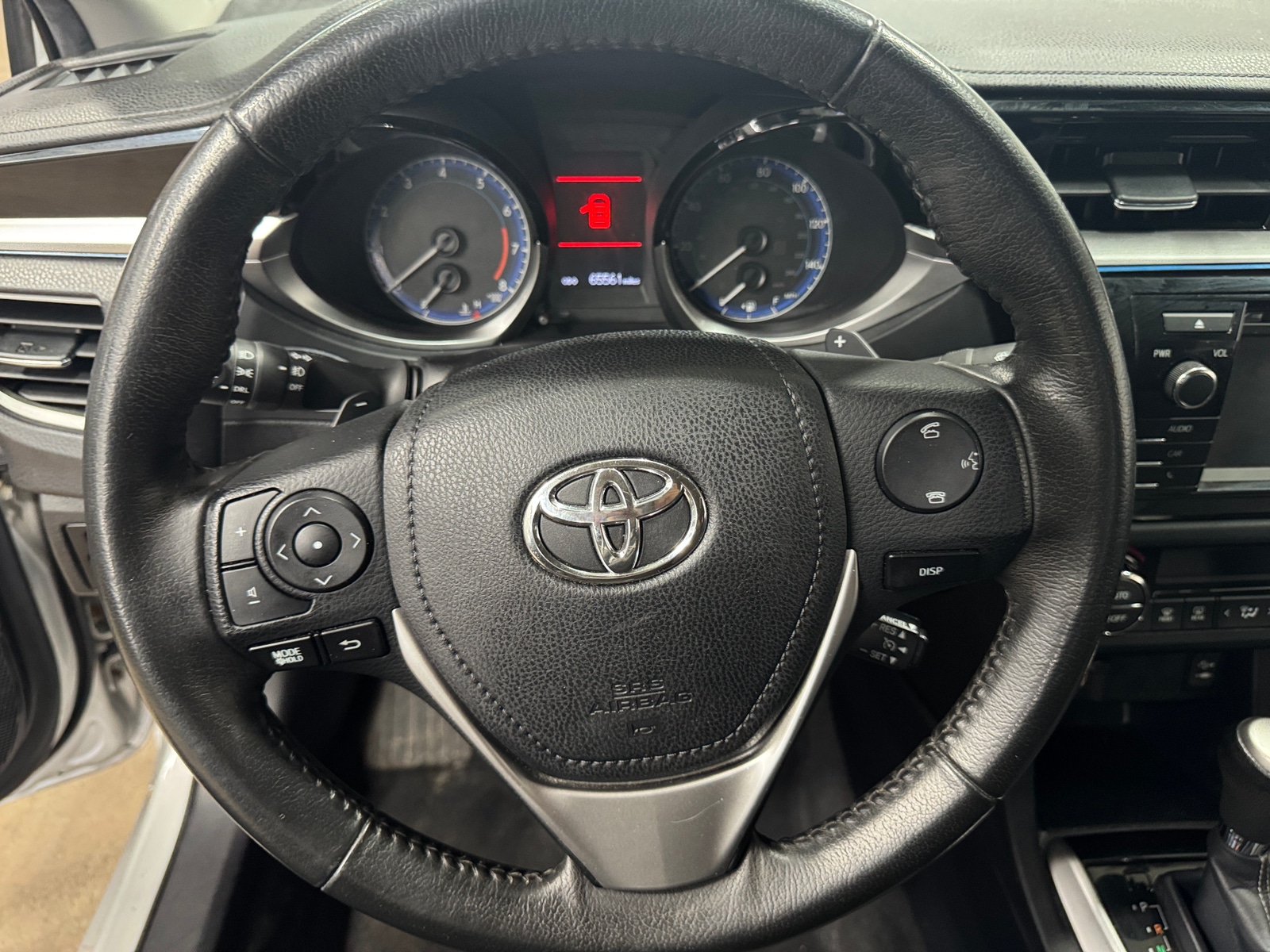 Thumbnail: 2016 Toyota Corolla - 5