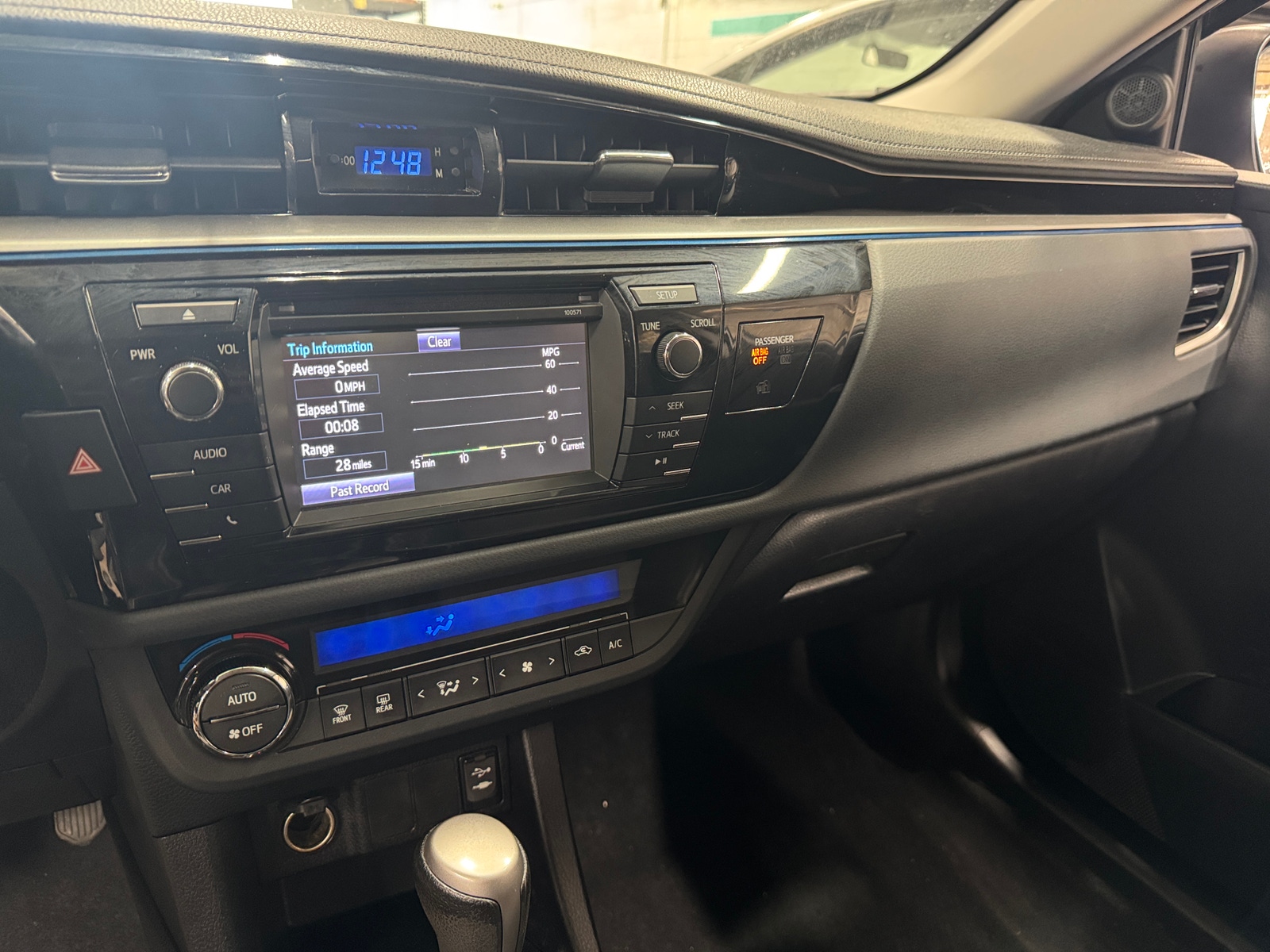 Thumbnail: 2016 Toyota Corolla - 4