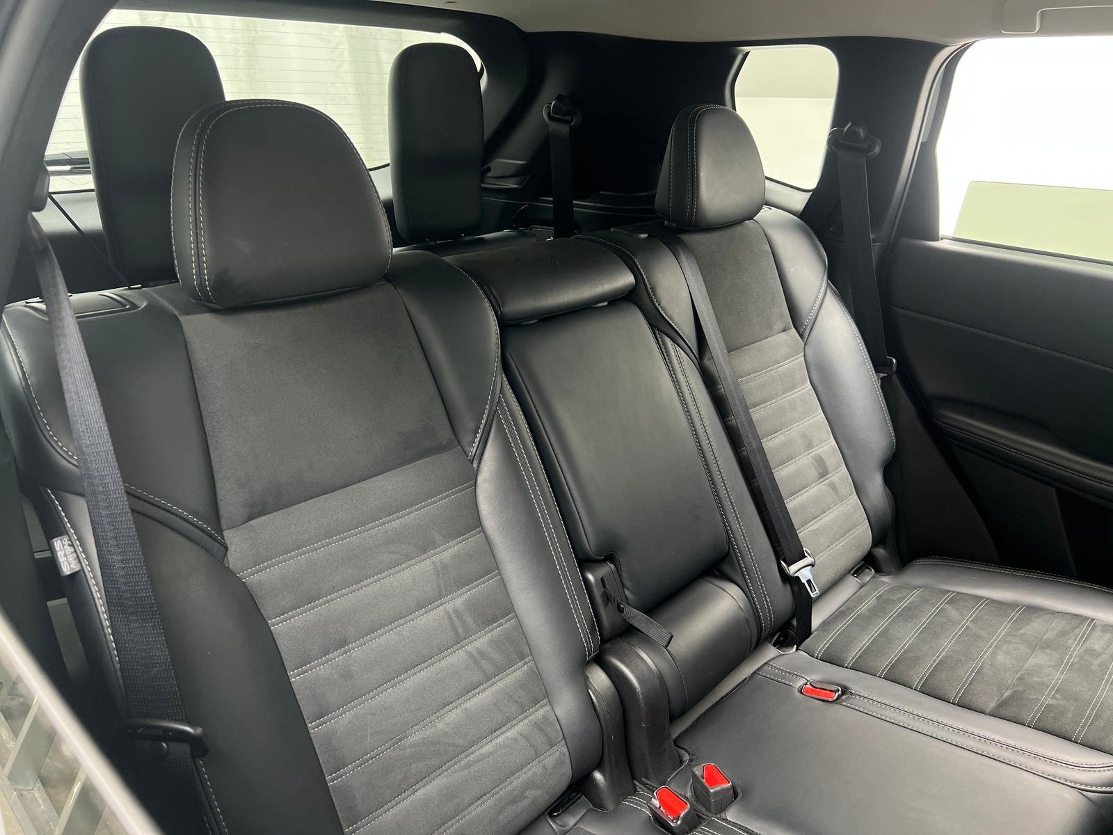 Thumbnail: 2024 Mitsubishi Outlander - 6