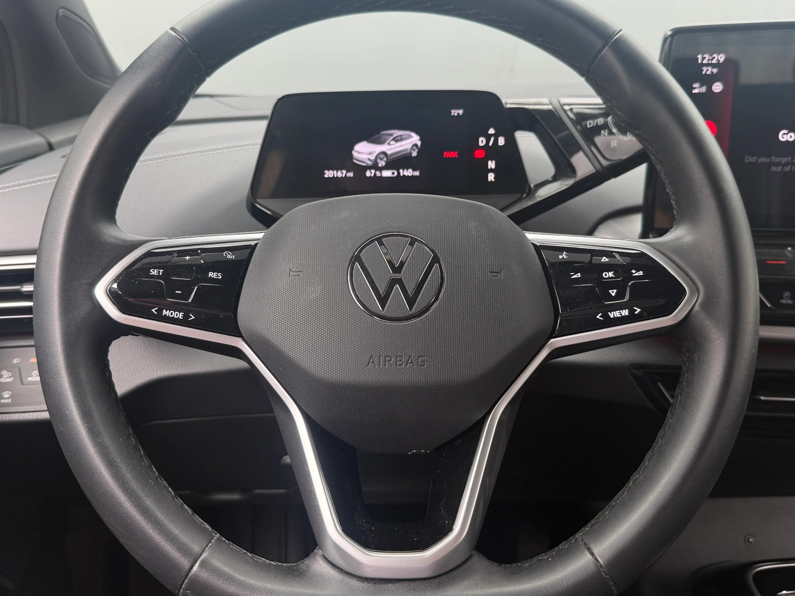 Thumbnail: 2024 Volkswagen ID.4 - 4