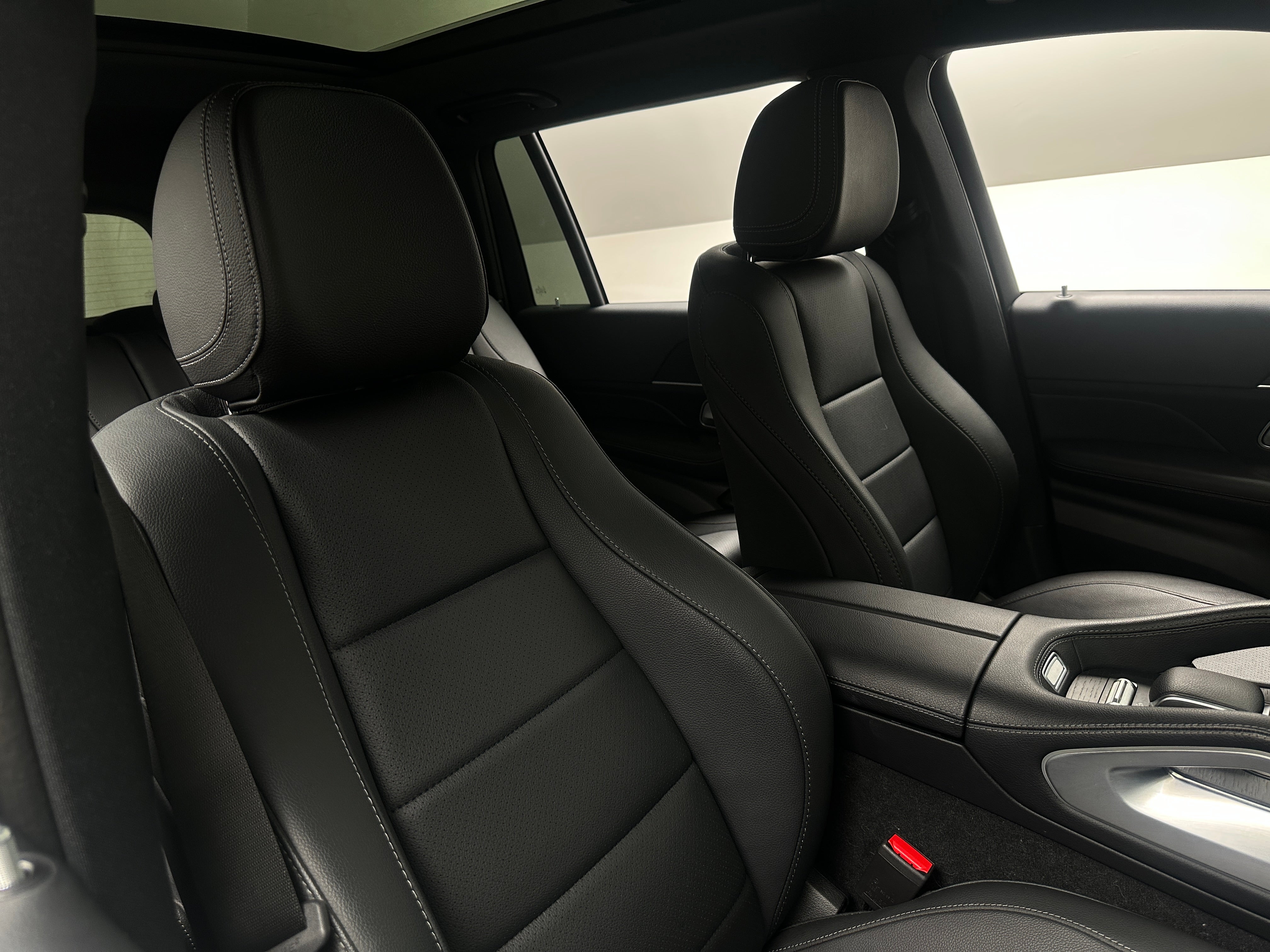2025 Mercedes-Benz GLS