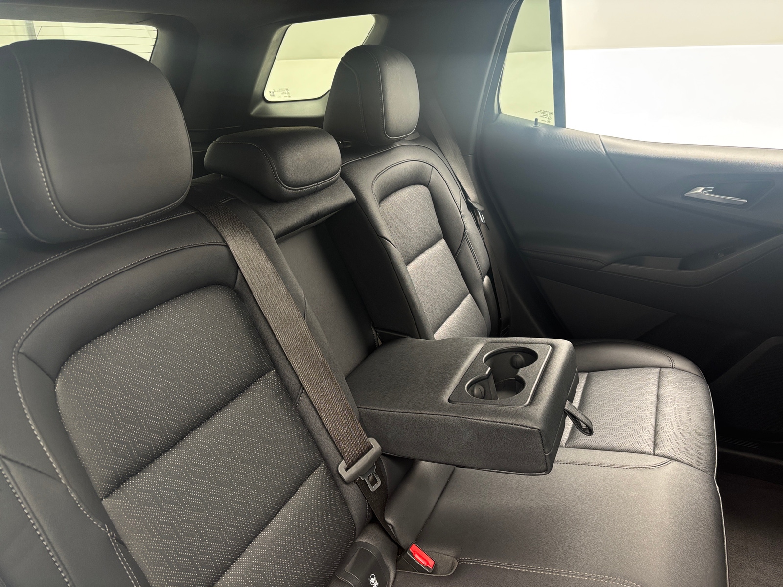 Thumbnail: 2025 Chevrolet Equinox - 5