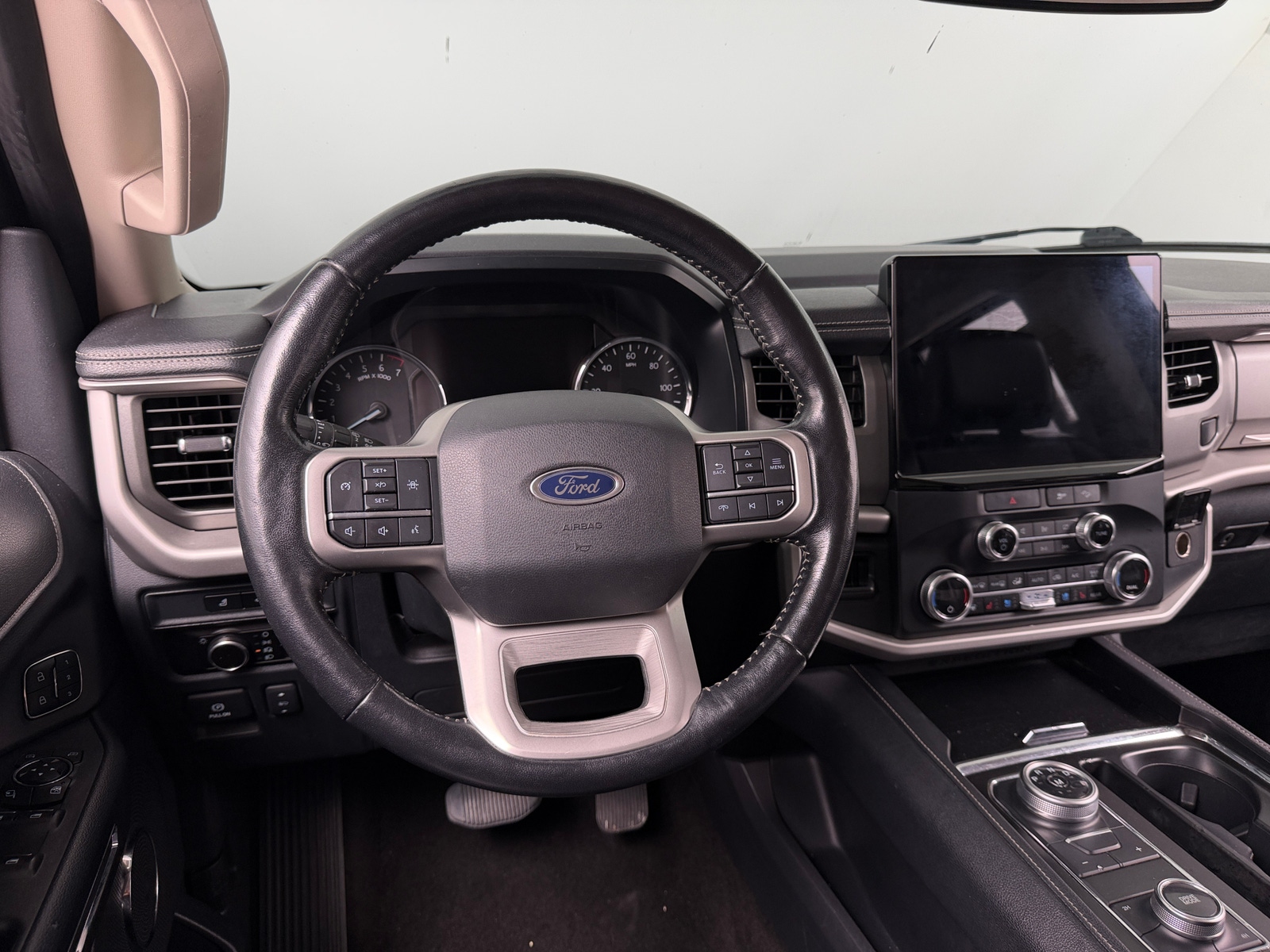 Thumbnail: 2023 Ford Expedition - 4