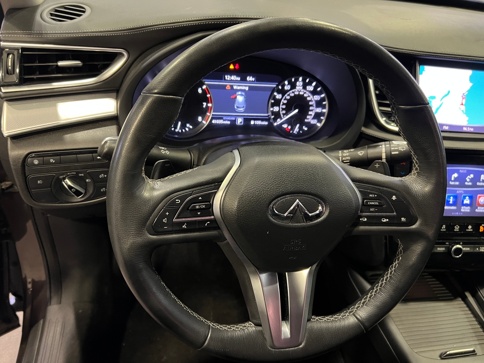 Thumbnail: 2019 INFINITI QX50 - 4