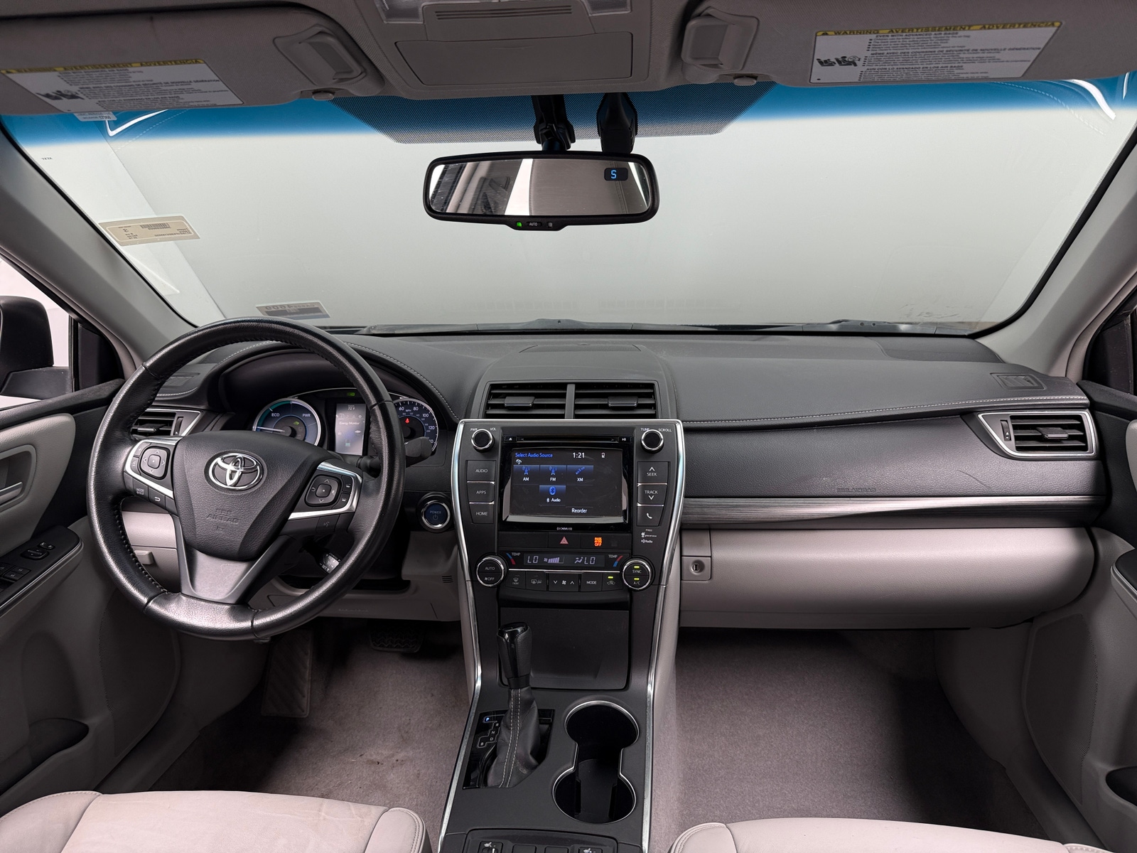 Thumbnail: 2016 Toyota Camry - 3