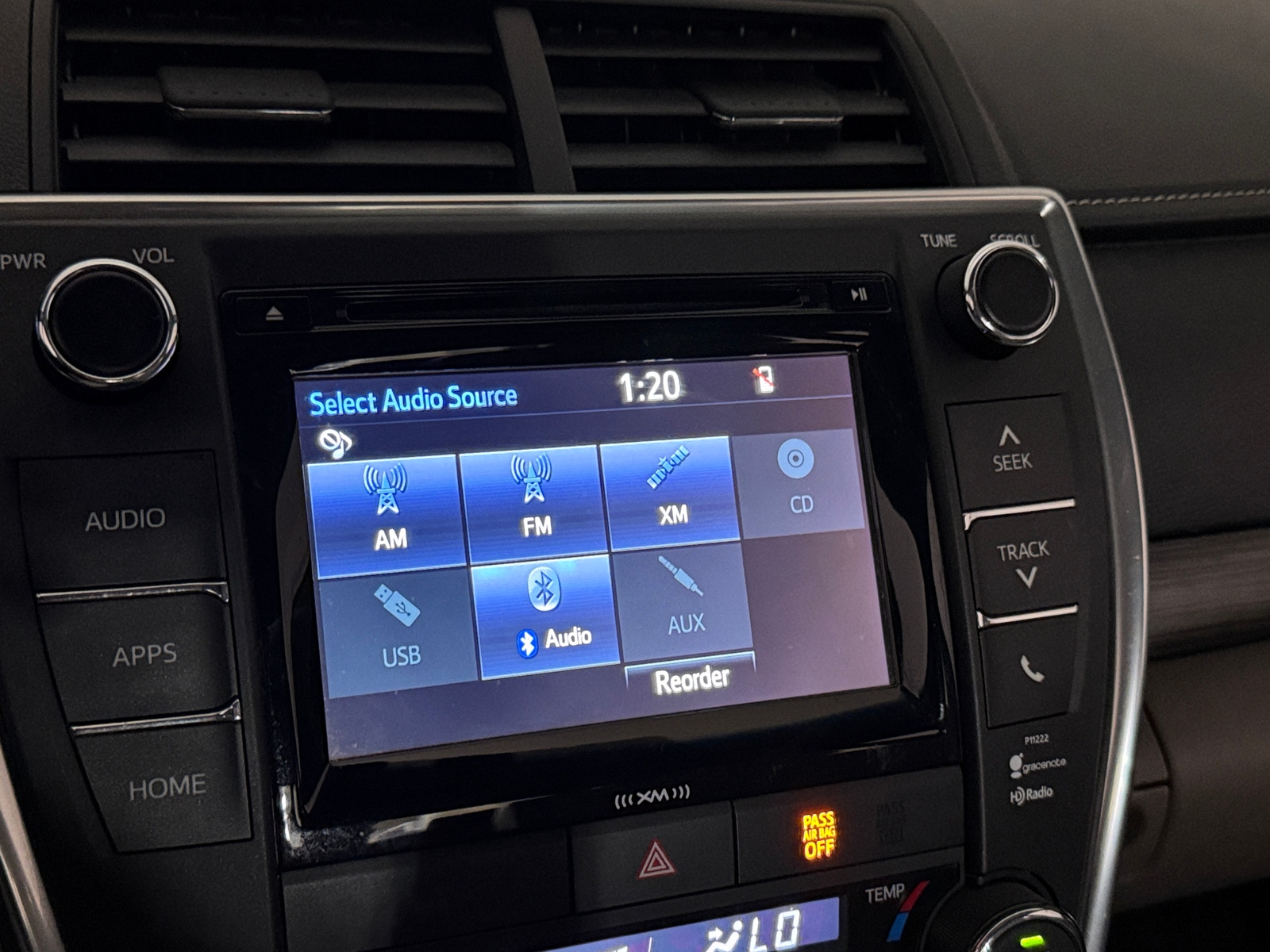 Thumbnail: 2016 Toyota Camry - 4