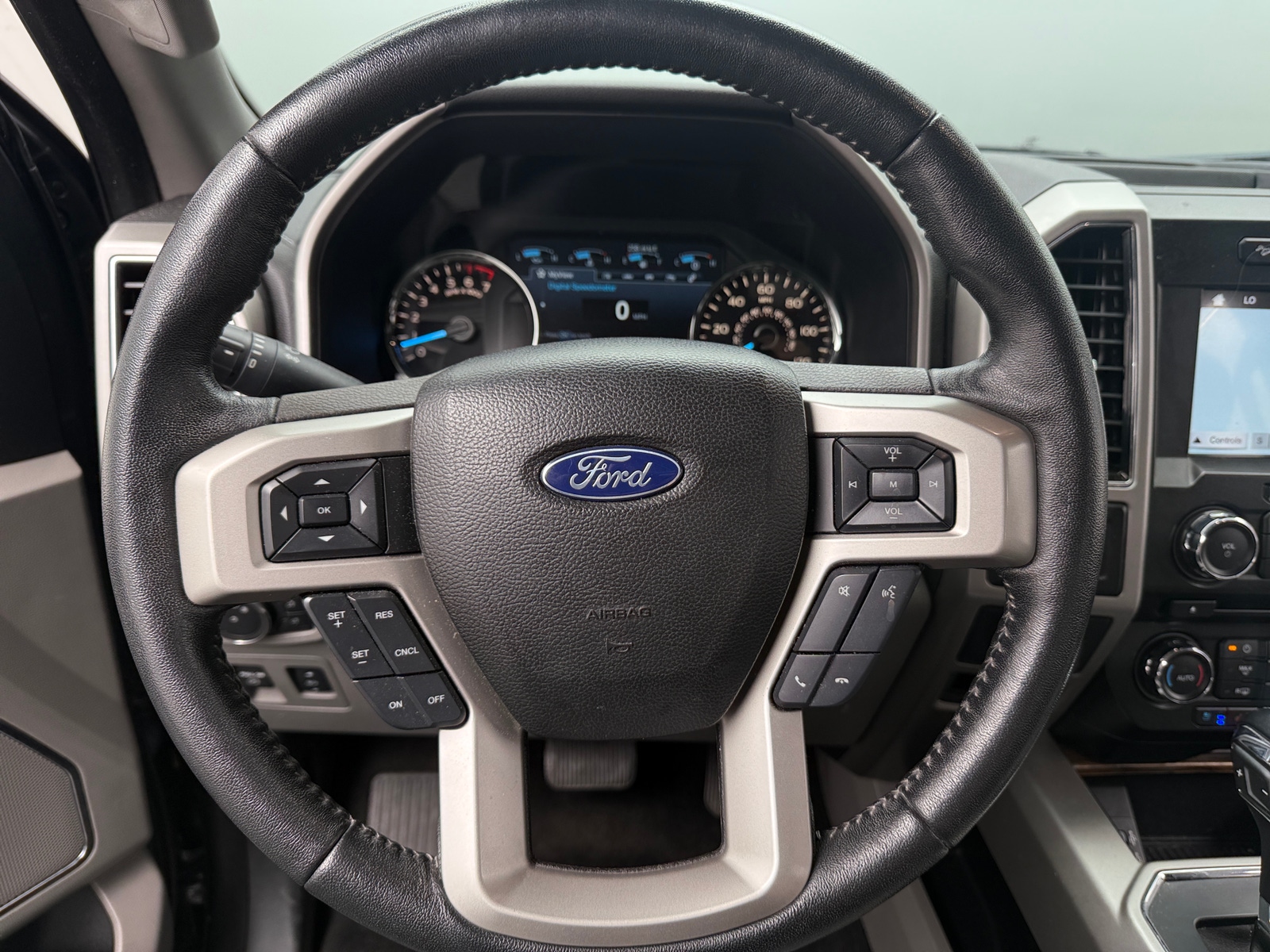 Thumbnail: 2018 Ford Econoline - 4