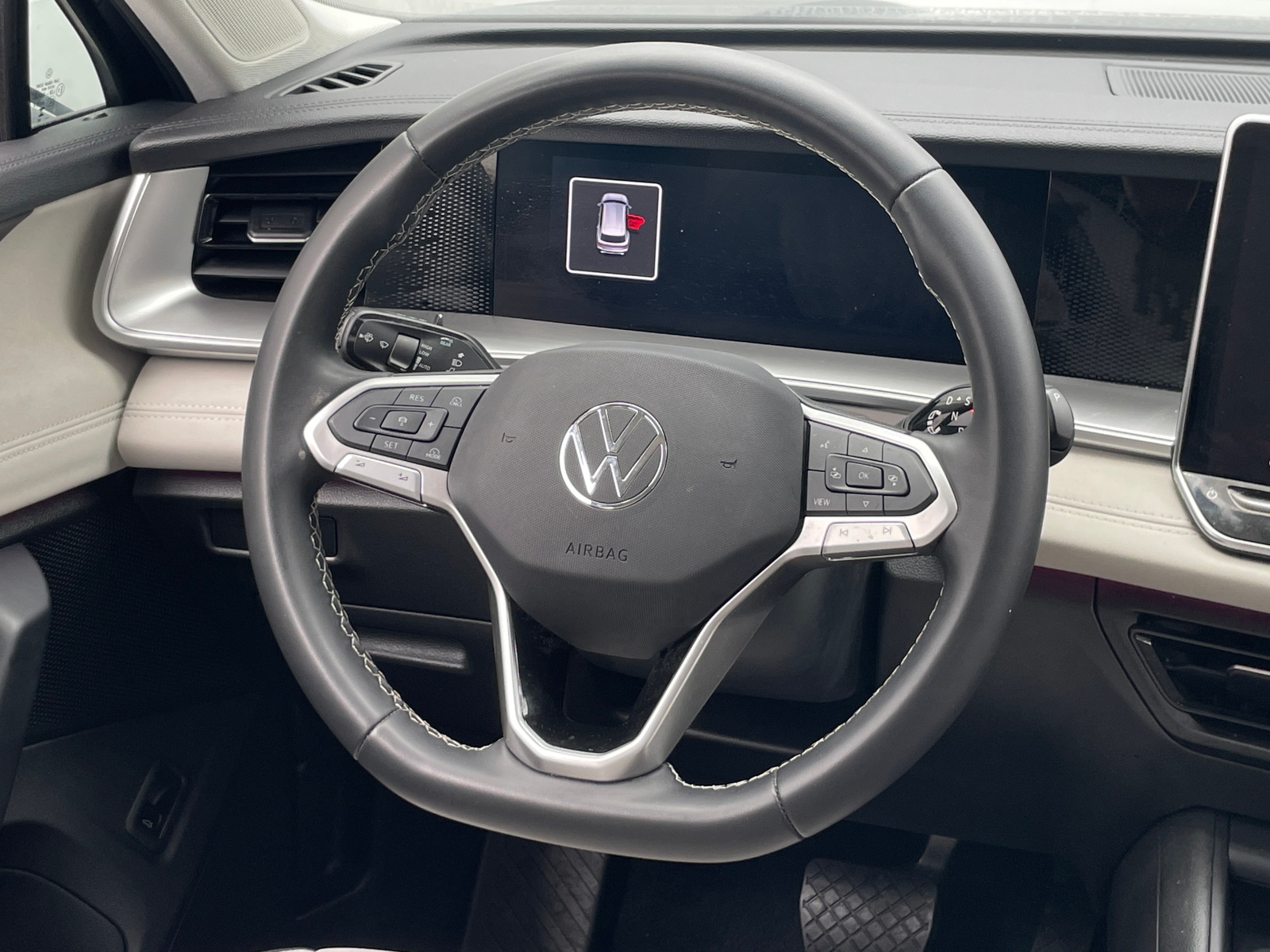 Thumbnail: 2025 Volkswagen Tiguan - 5