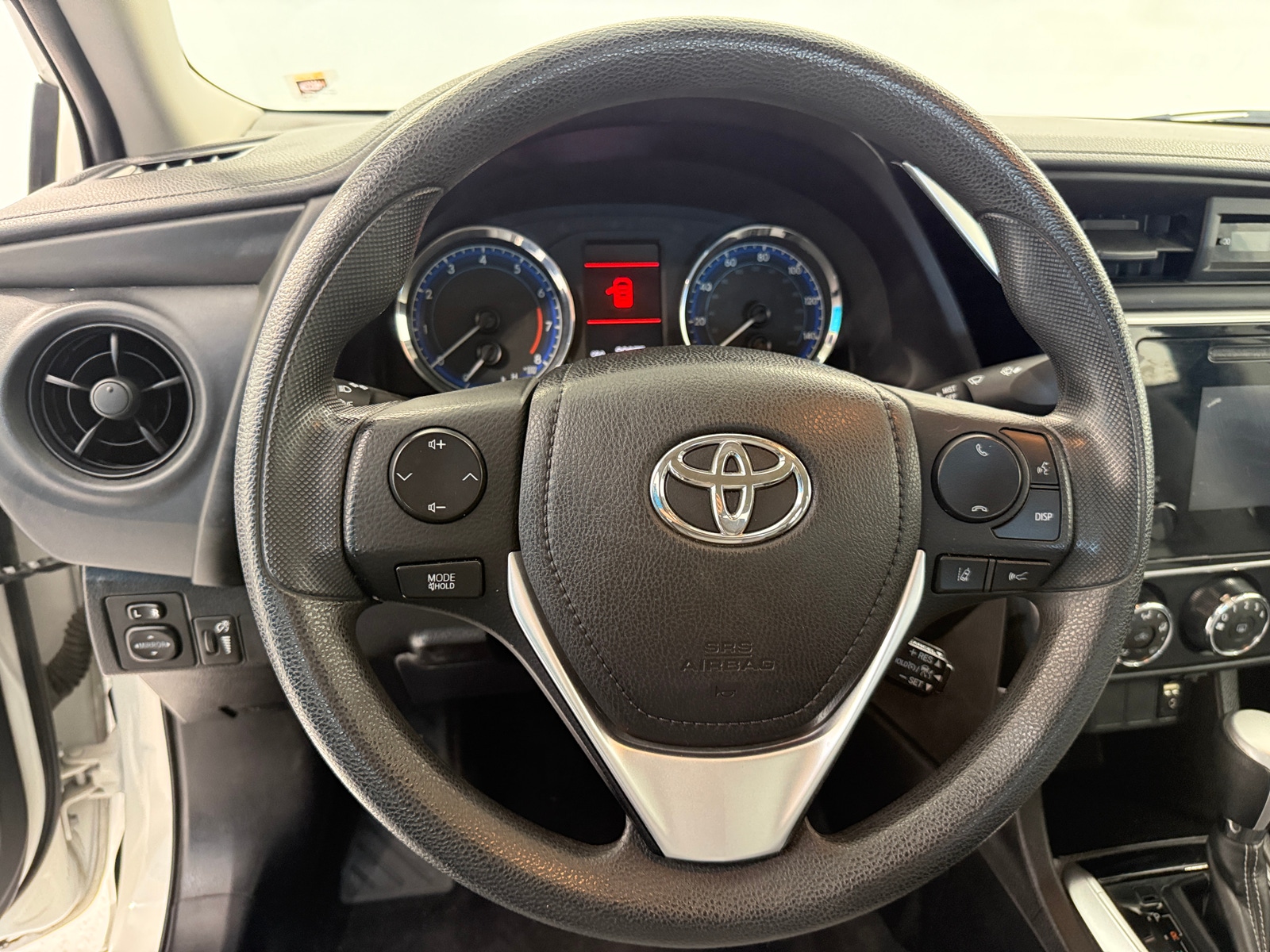 Thumbnail: 2017 Toyota Corolla - 5