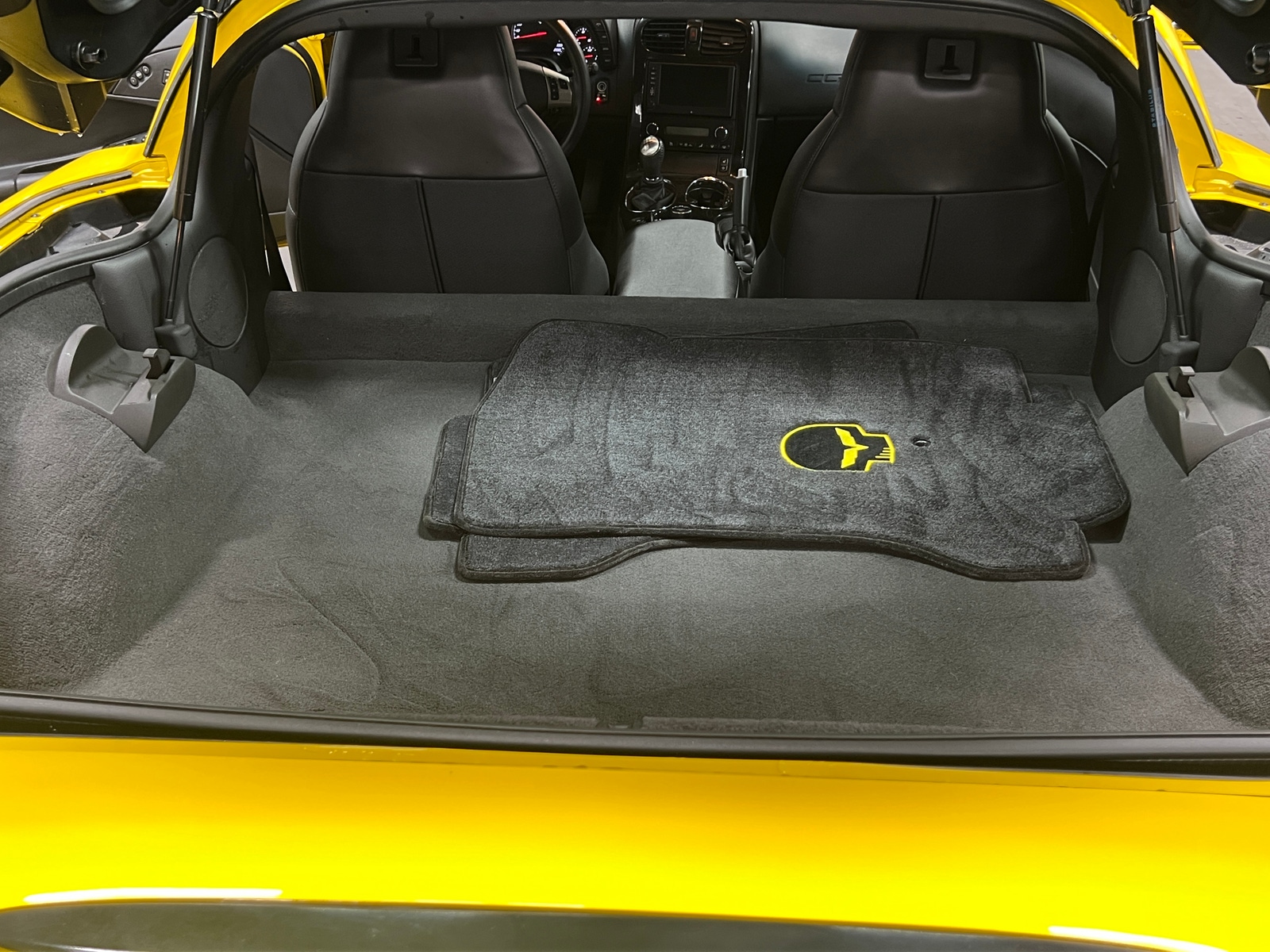 Thumbnail: 2011 Chevrolet Corvette - 4