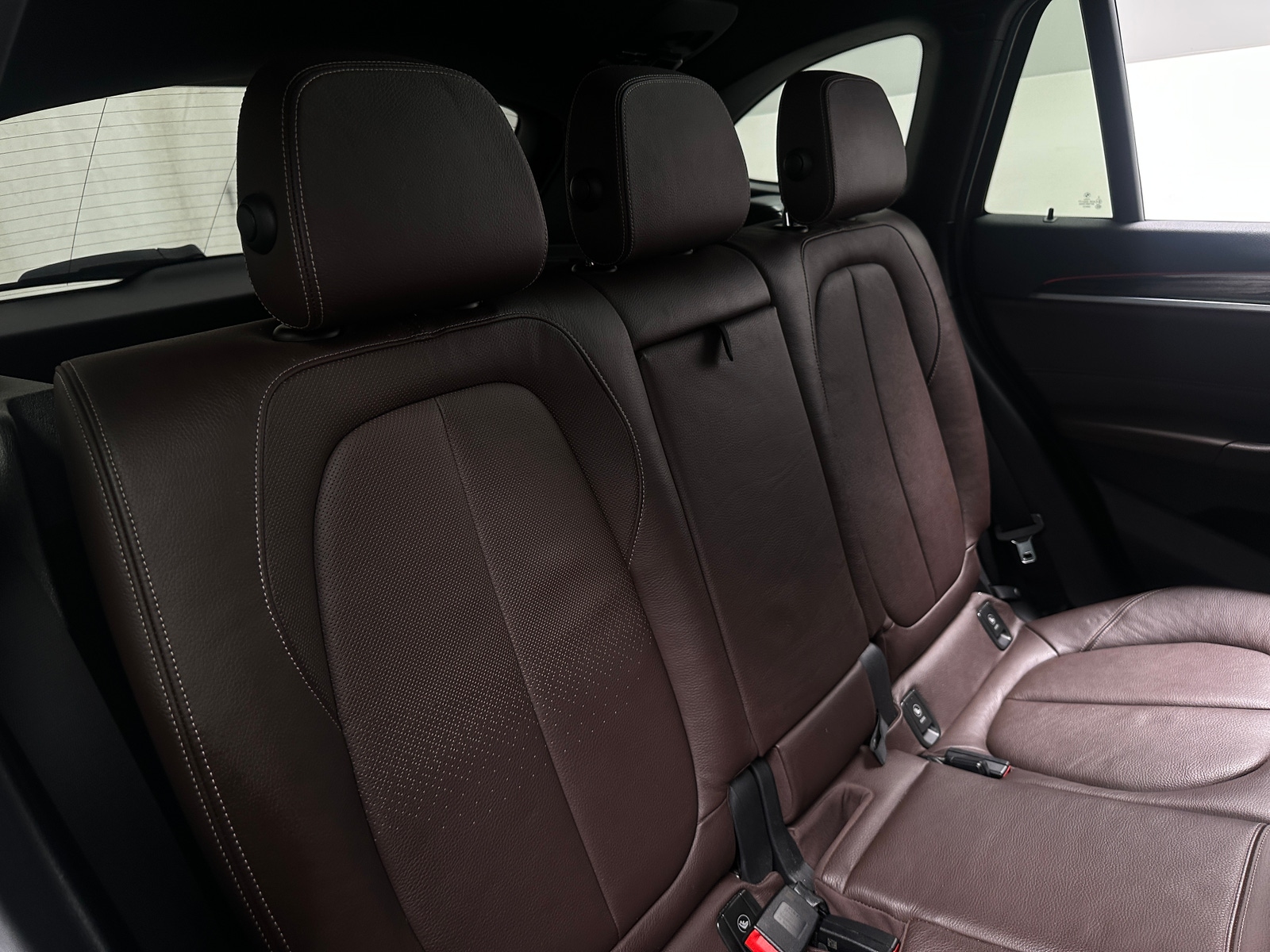 Thumbnail: 2017 BMW X1 - 6