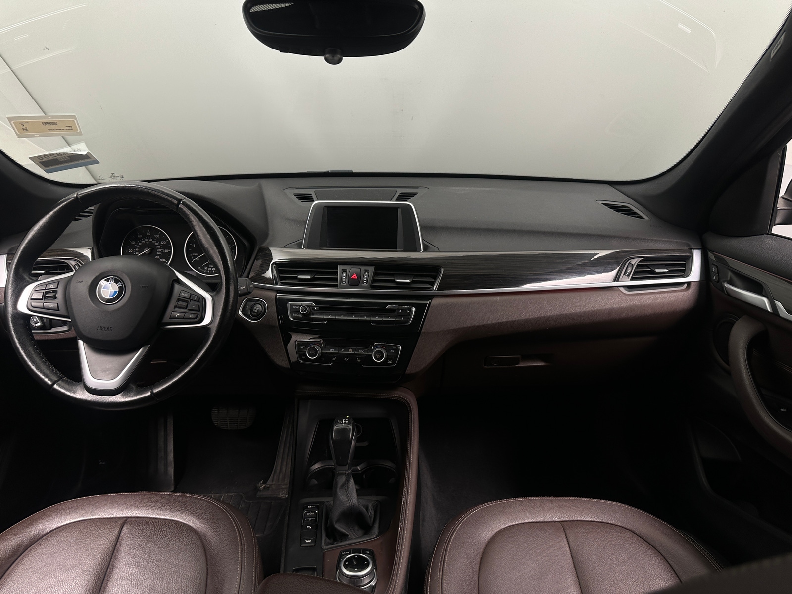 Thumbnail: 2017 BMW X1 - 3