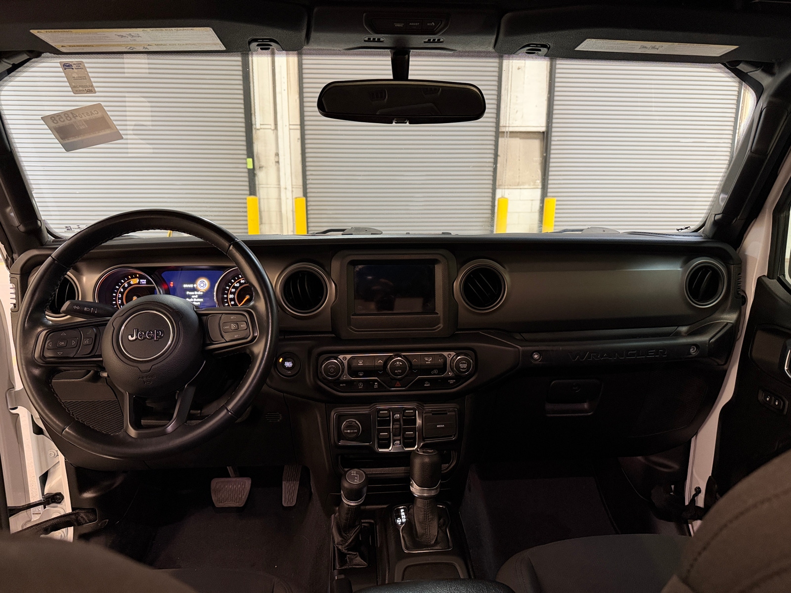 Thumbnail: 2022 Jeep Wrangler - 3