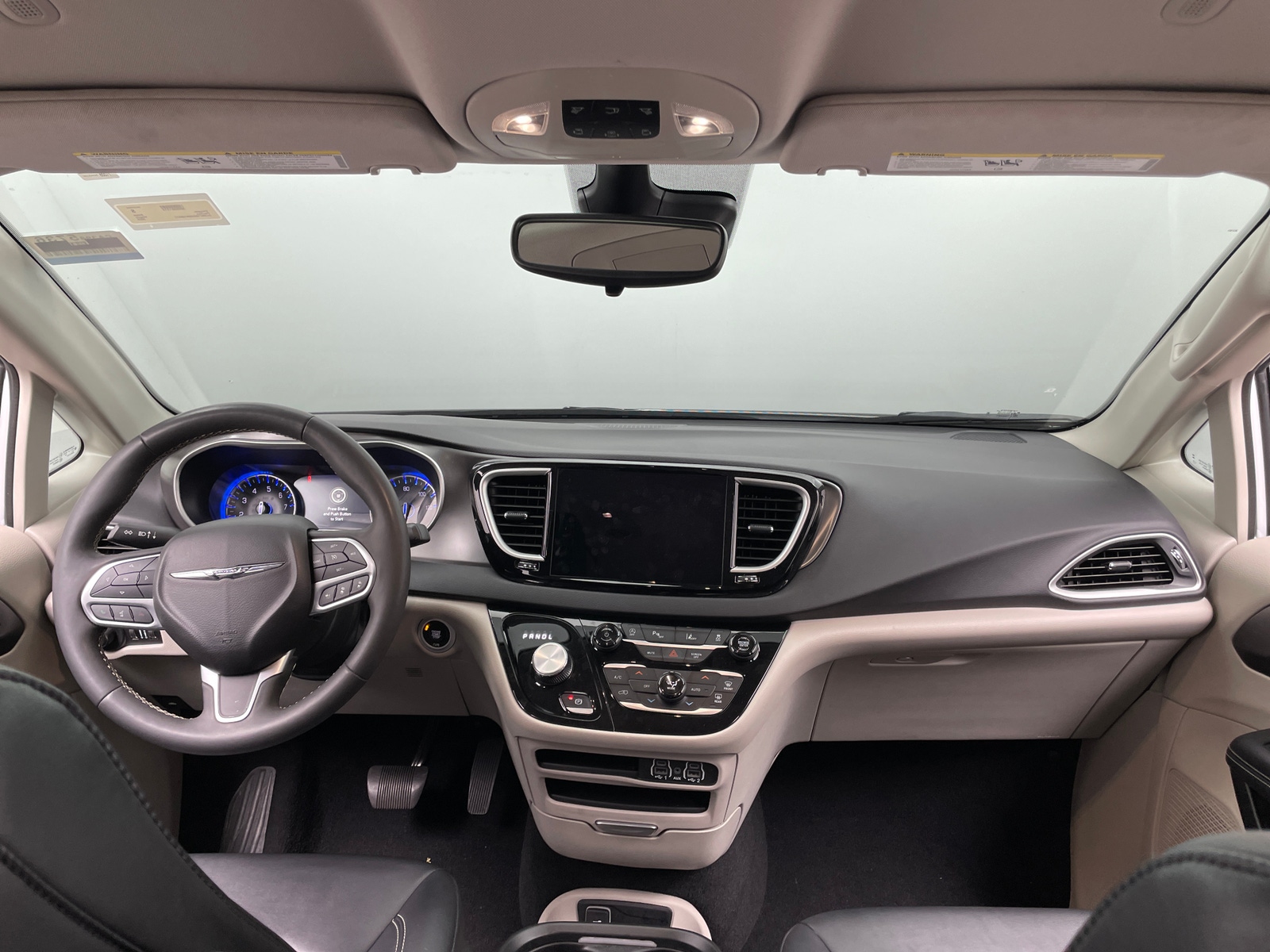 Thumbnail: 2024 Chrysler Pacifica - 2