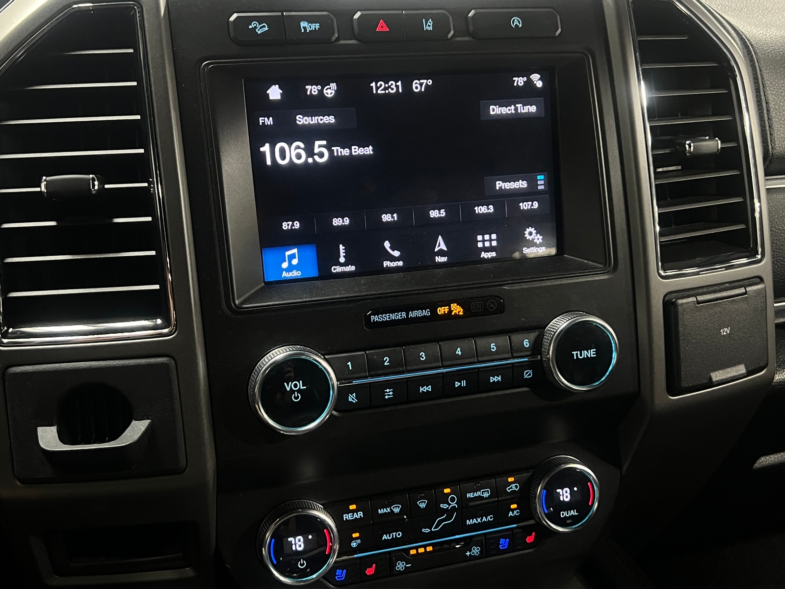 Thumbnail: 2019 Ford Expedition - 3