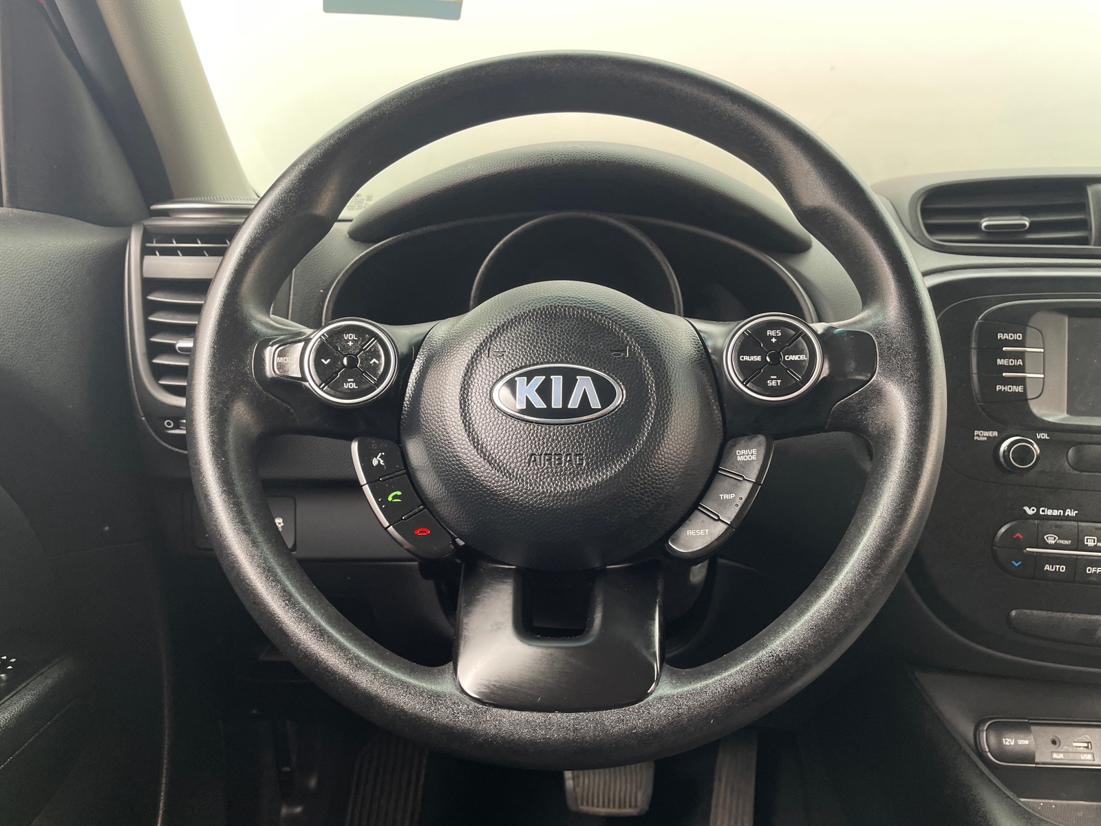 Thumbnail: 2017 Kia Soul - 5