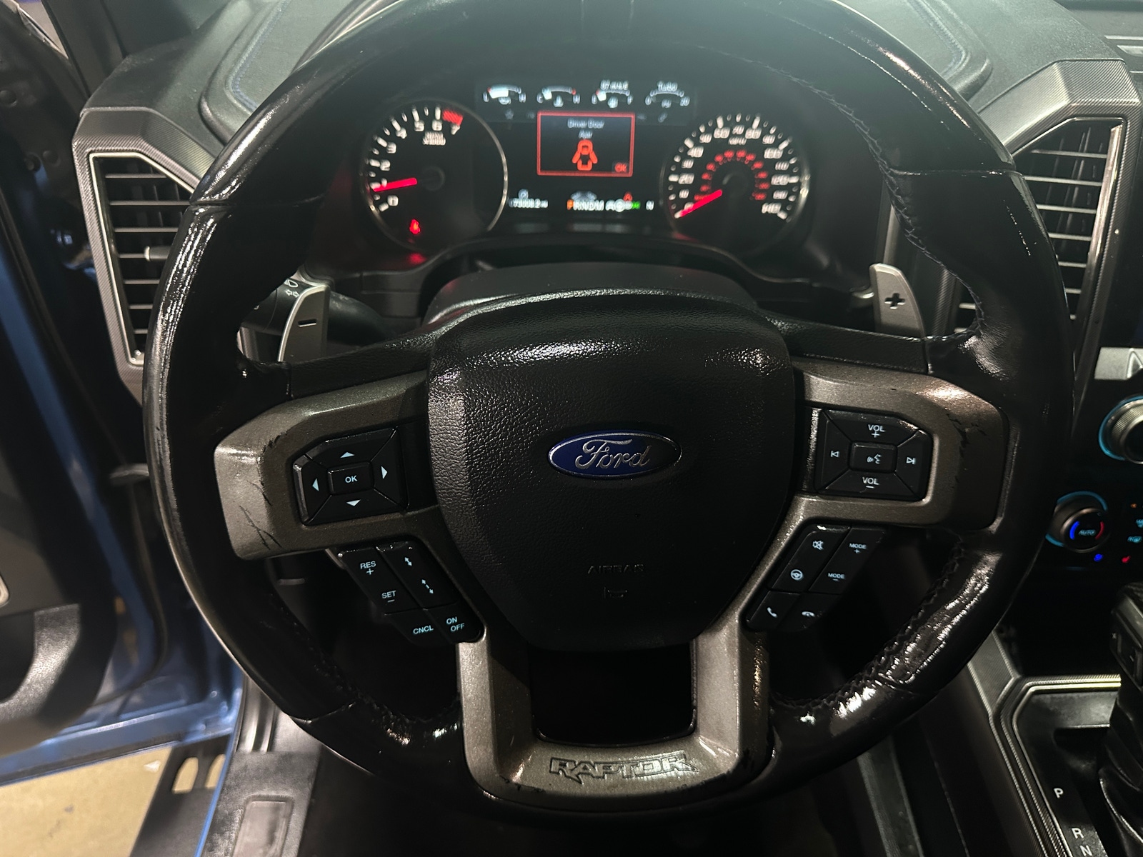 Thumbnail: 2019 Ford Econoline - 4